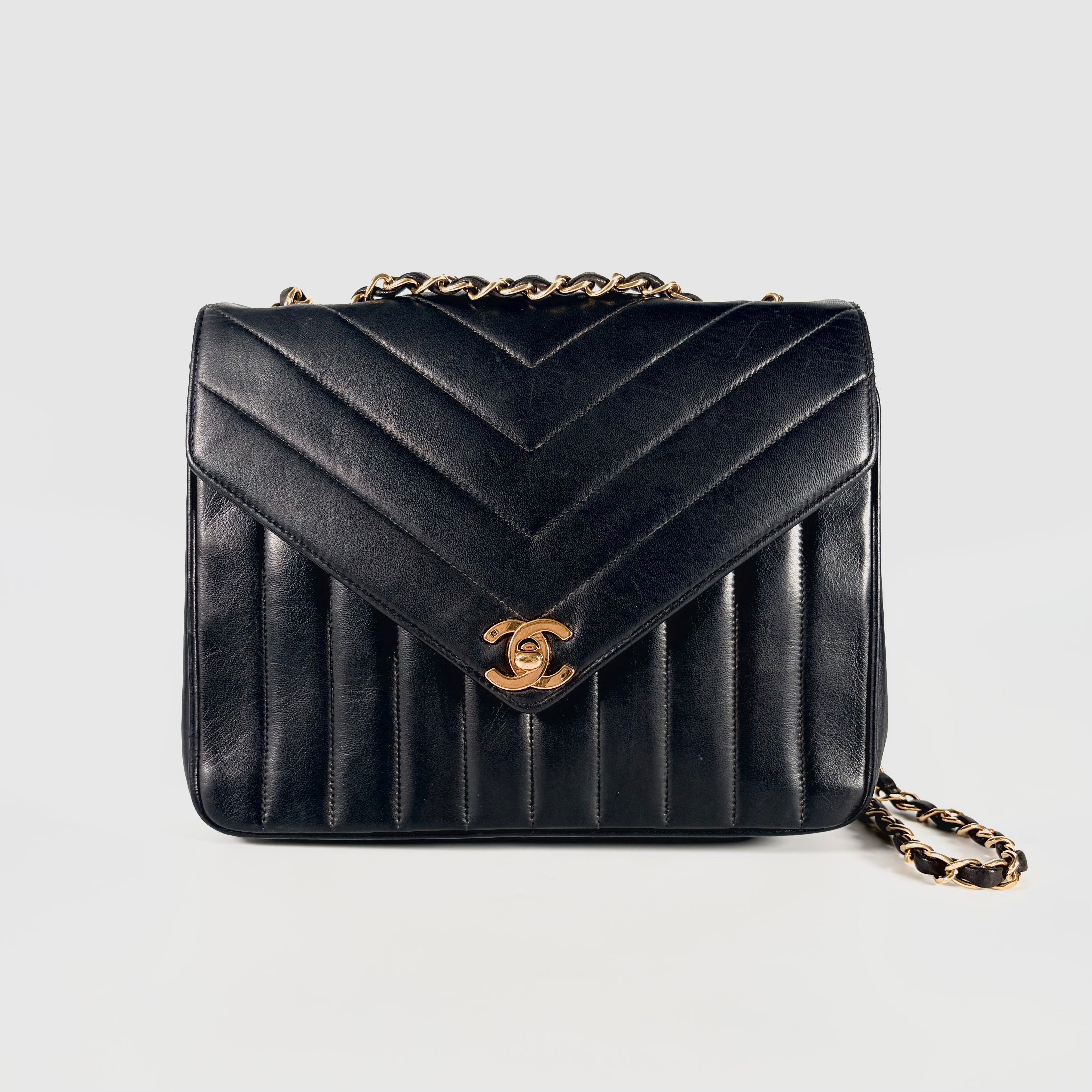 2605 secondhand CHANEL V stitch Shoulder bag