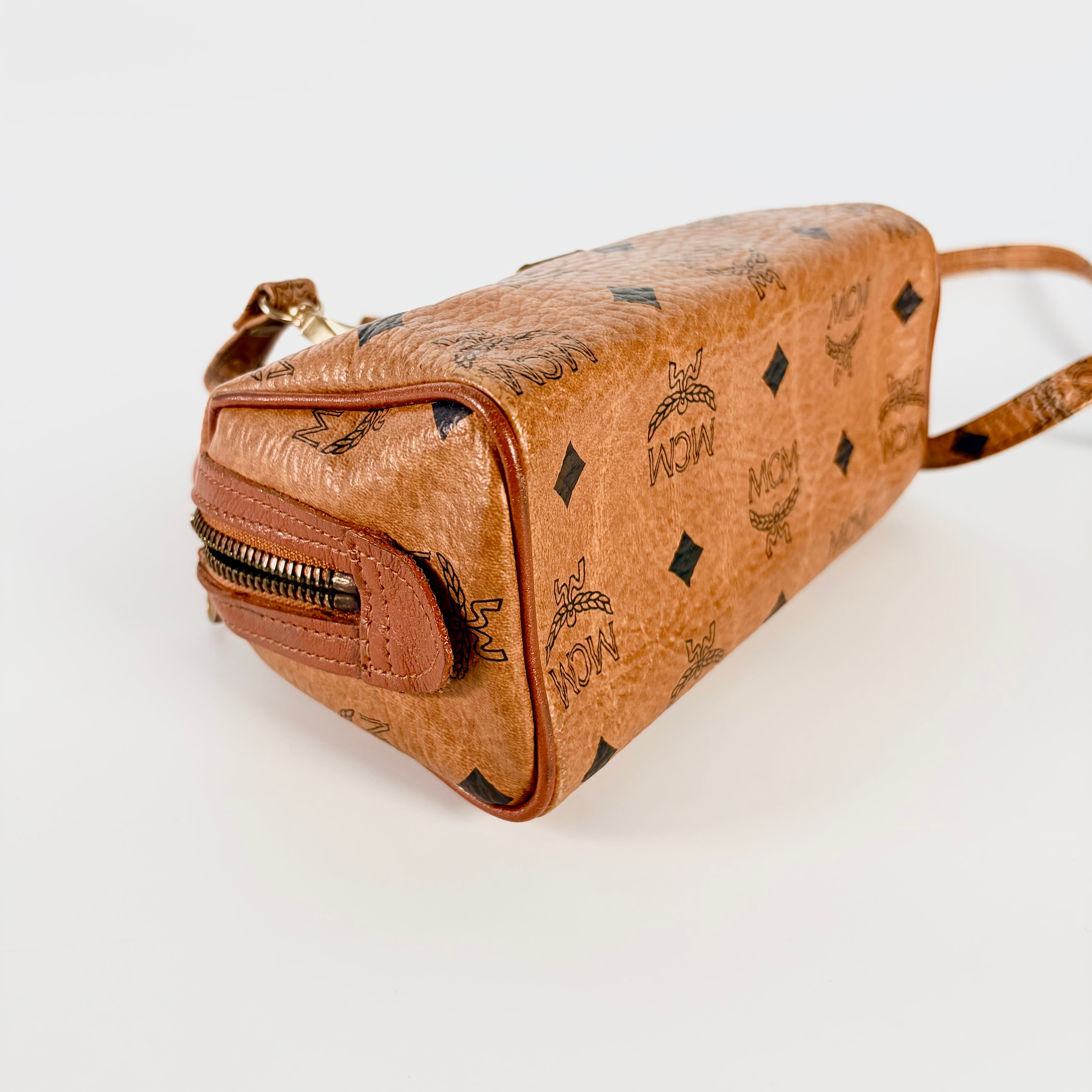 2605 secondhand MCM mini Shoulder bag