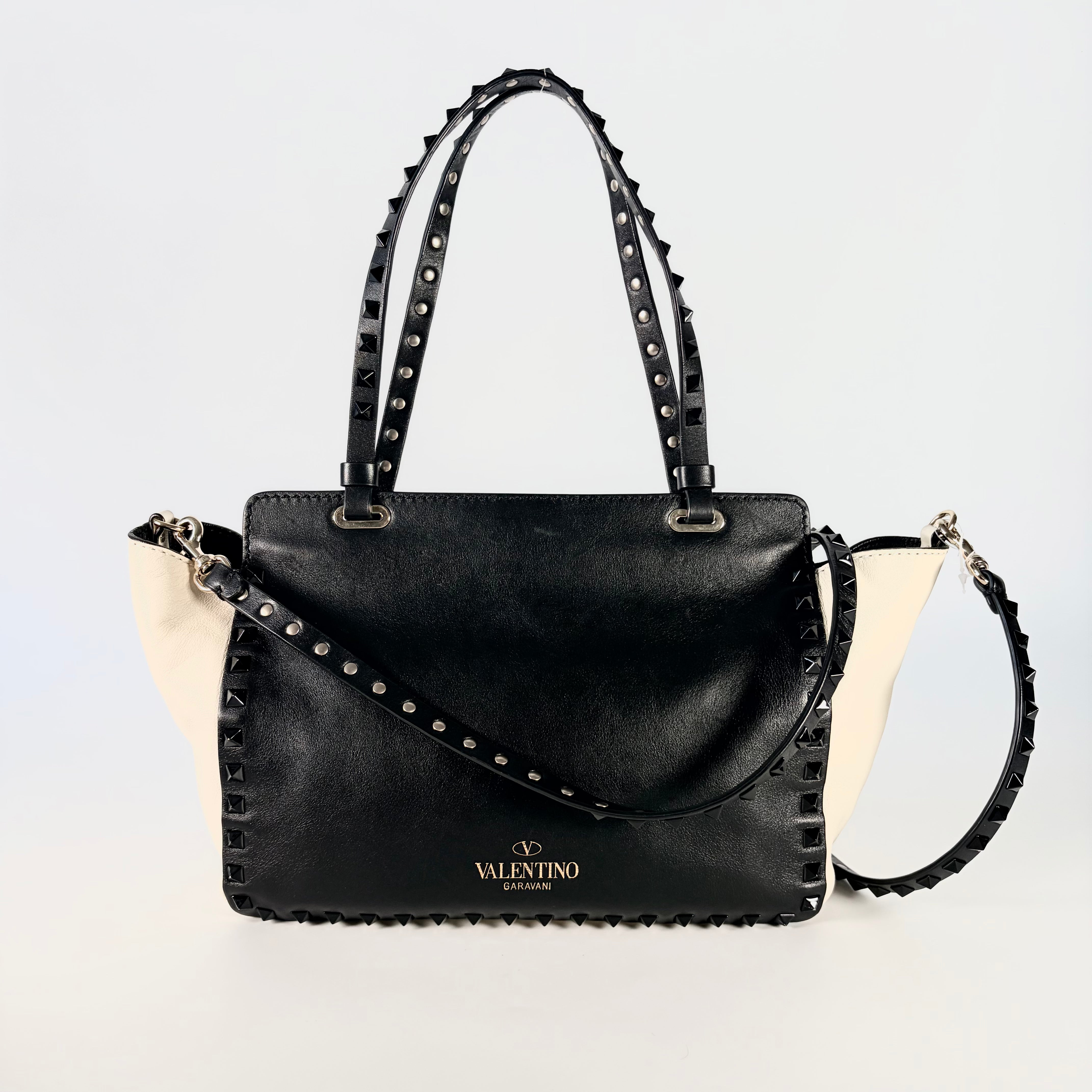 2605 secondhand VALENTINO Rockstud 2Way bag