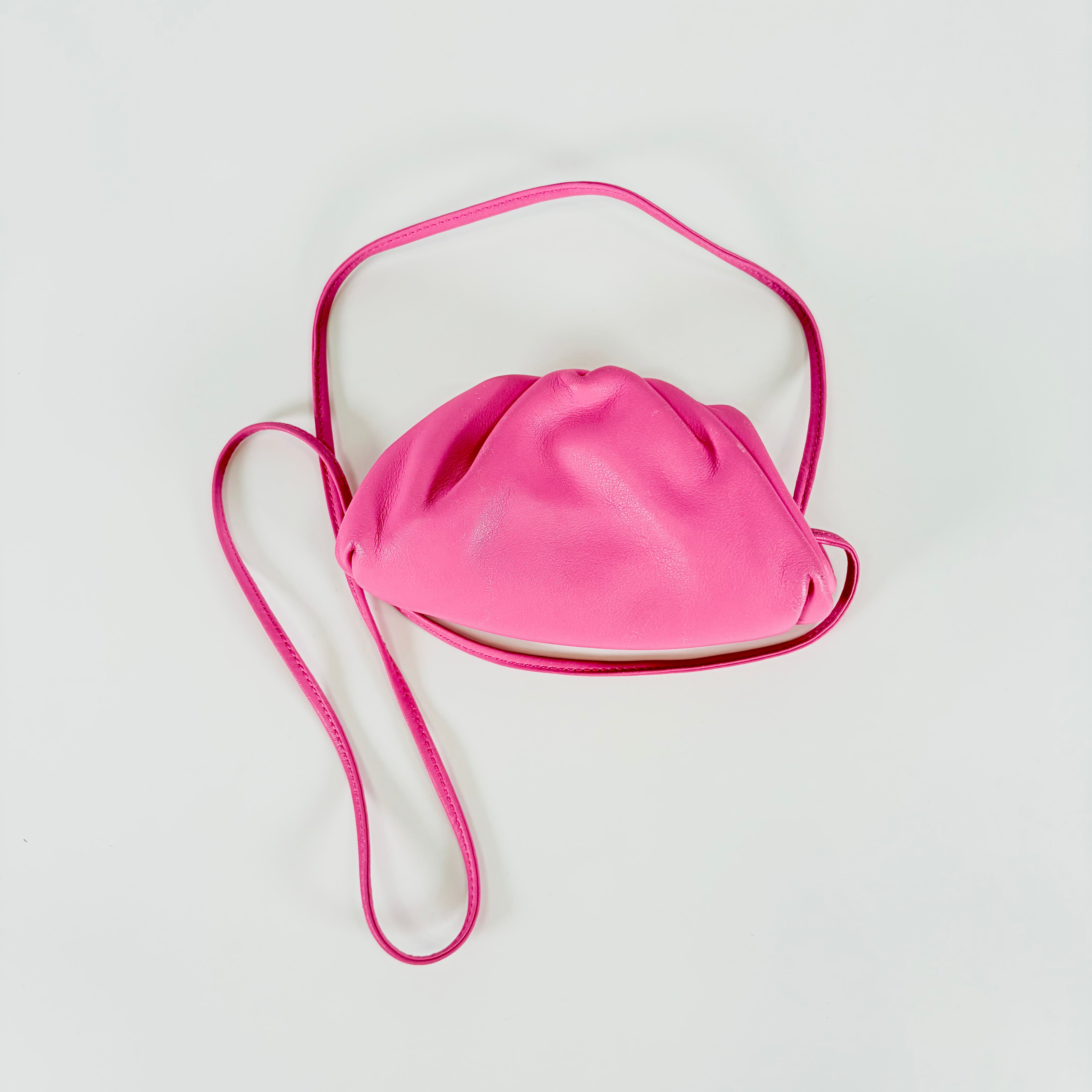 2605 secondhand BOTTEGAVENETA mini pouch pink