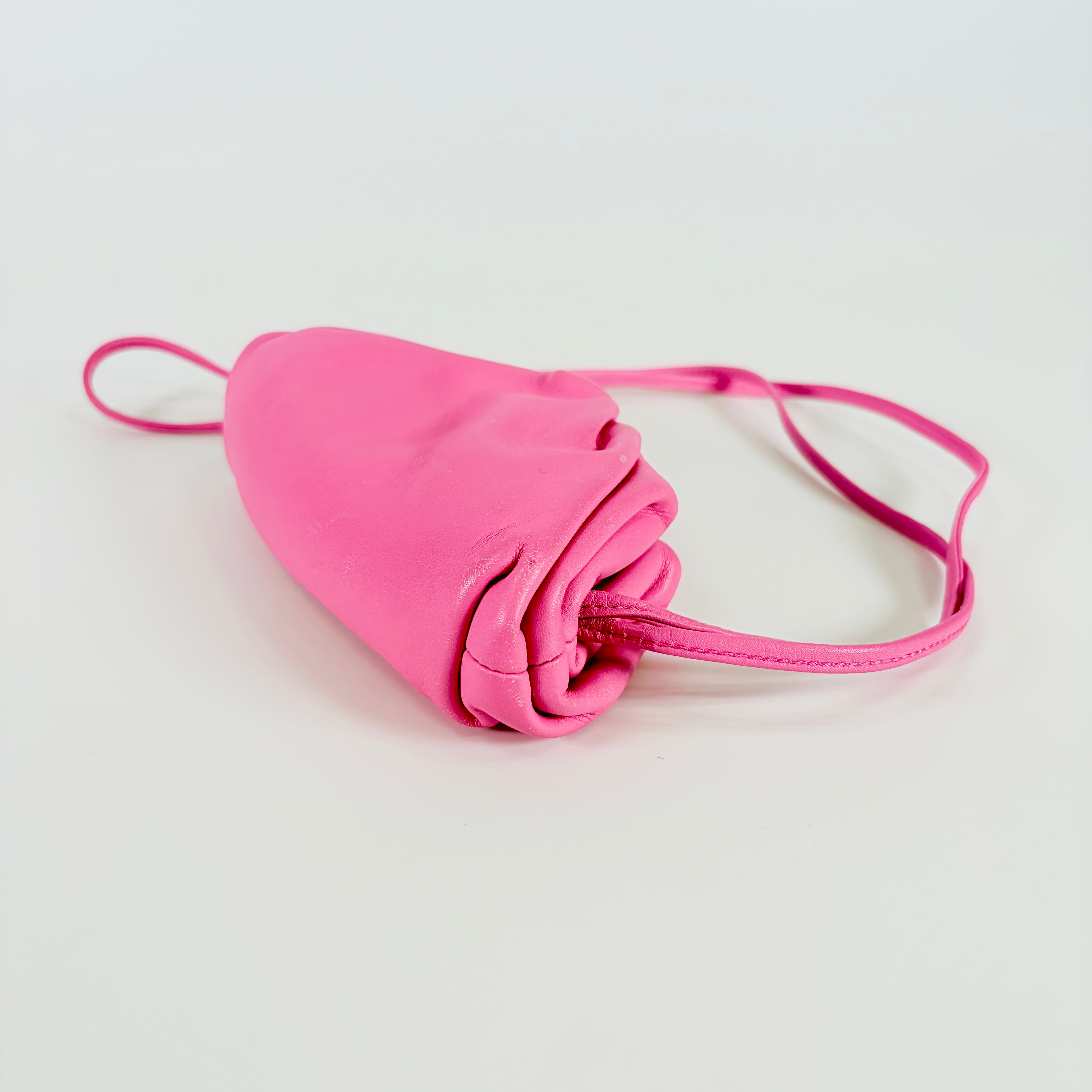 2605 secondhand BOTTEGAVENETA mini pouch pink