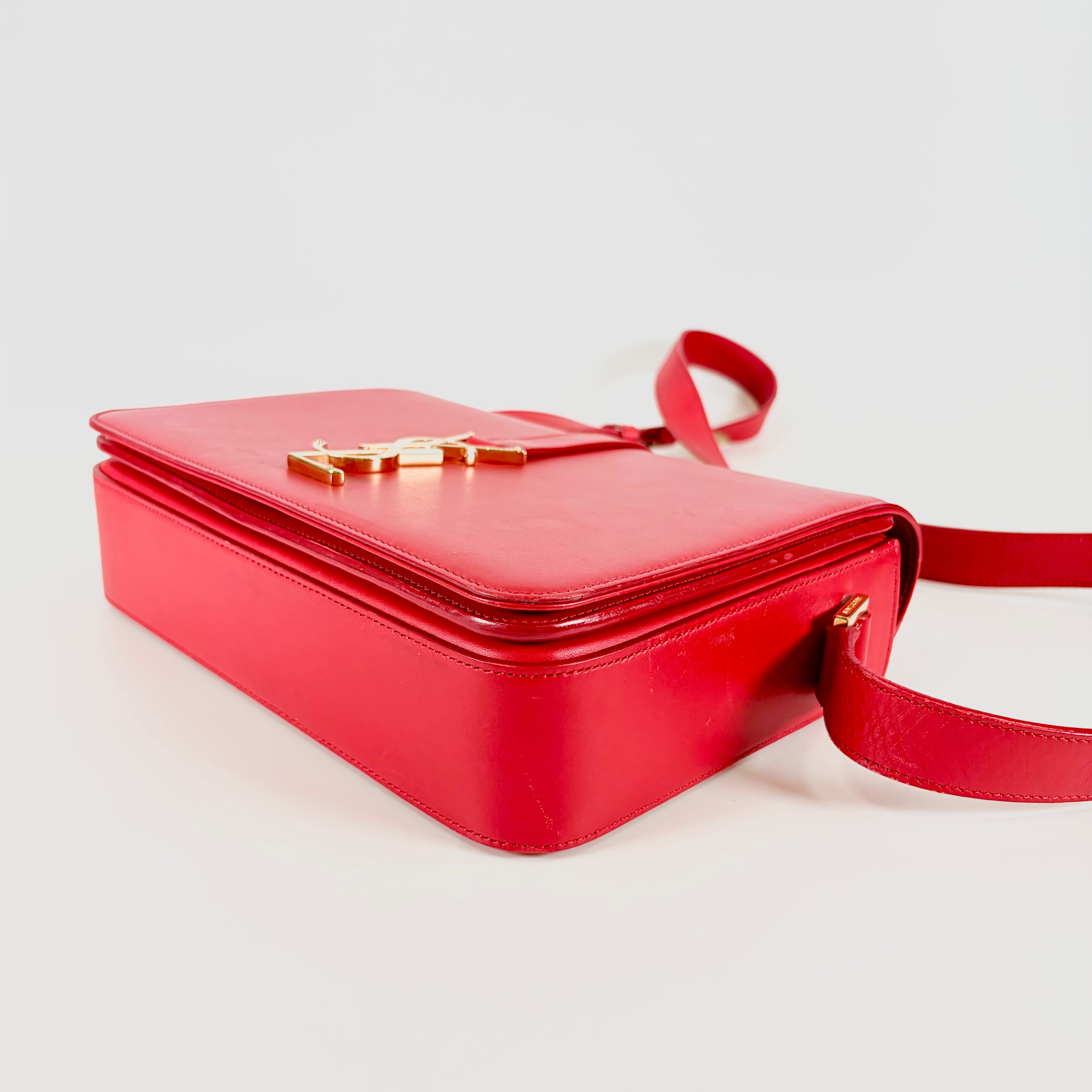 2605 secondhand SAINTLAURENT shite Shoulder bag 357403/ calf / Red /GD B Rank