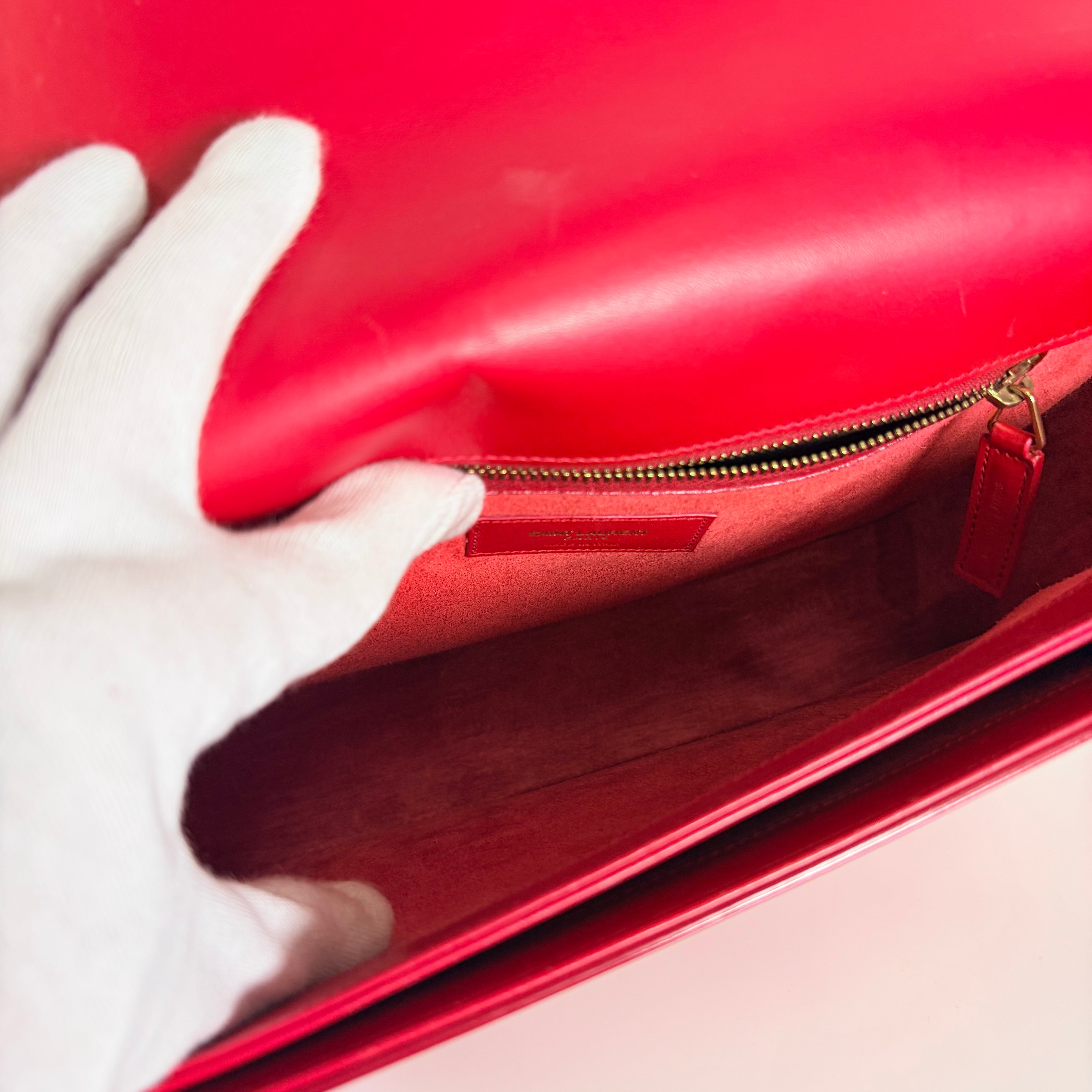 2605 secondhand SAINTLAURENT shite Shoulder bag 357403/ calf / Red /GD B Rank