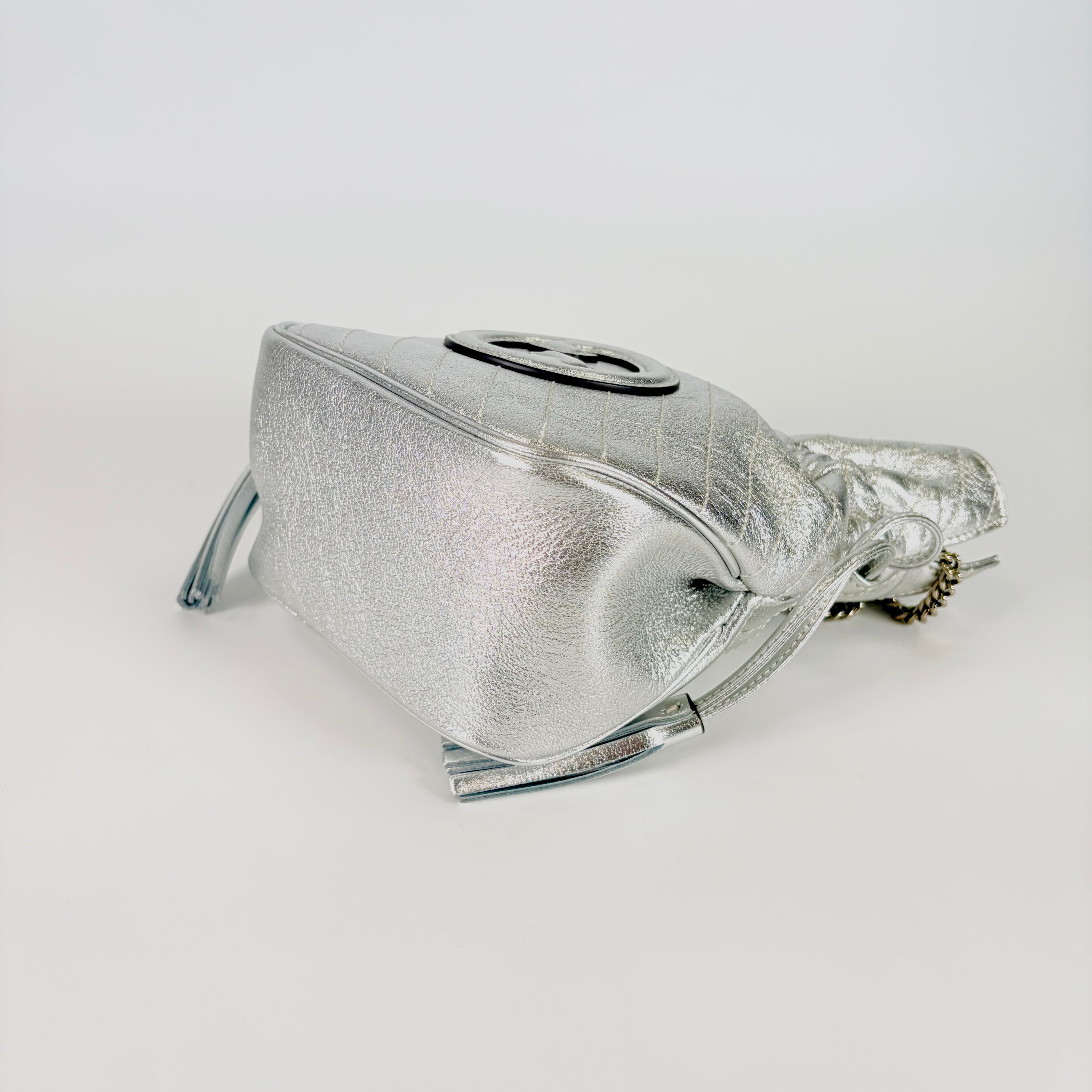 2605 secondhand GUCCI purse shoulder Silver