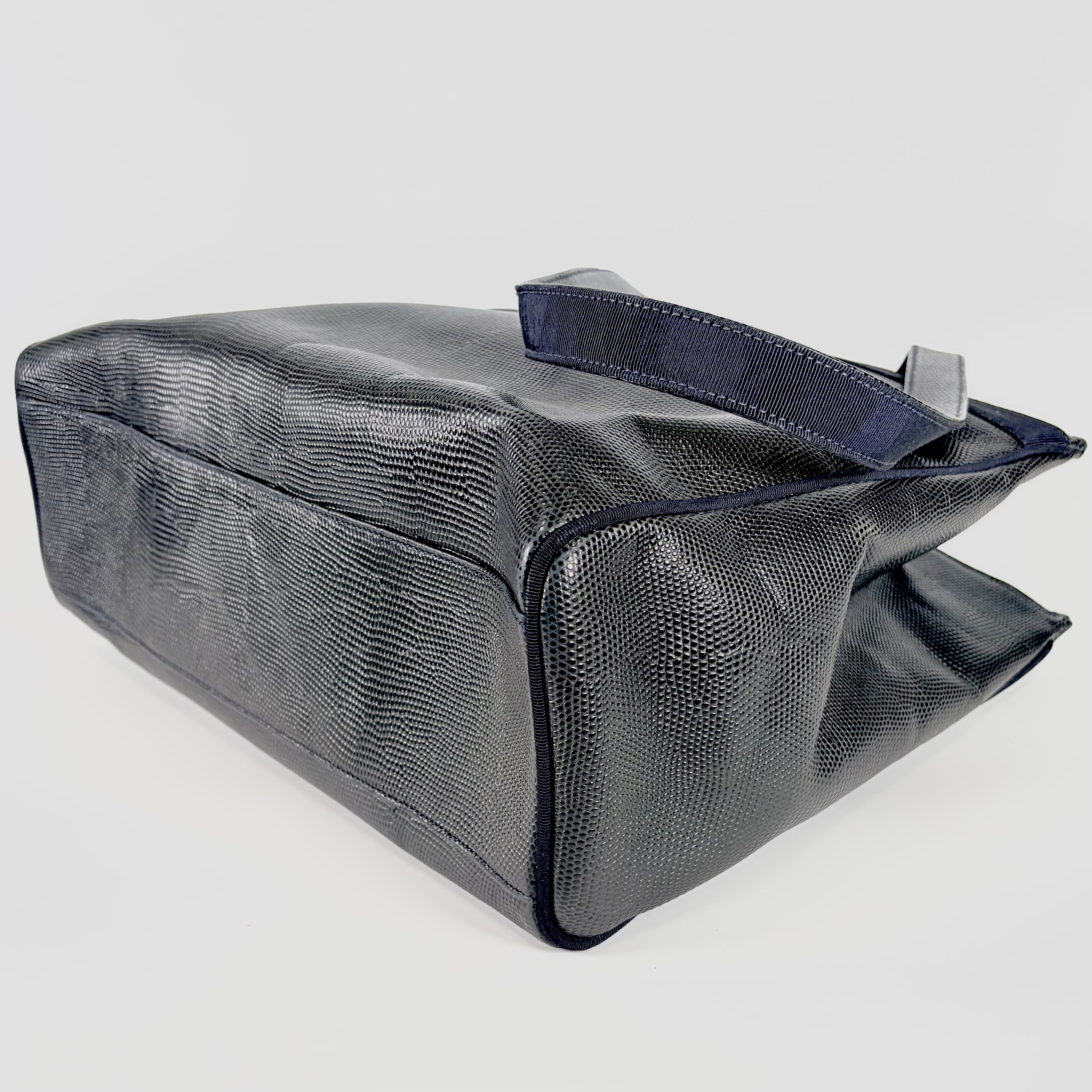 2605 secondhand Ferragamo Shoulder bag