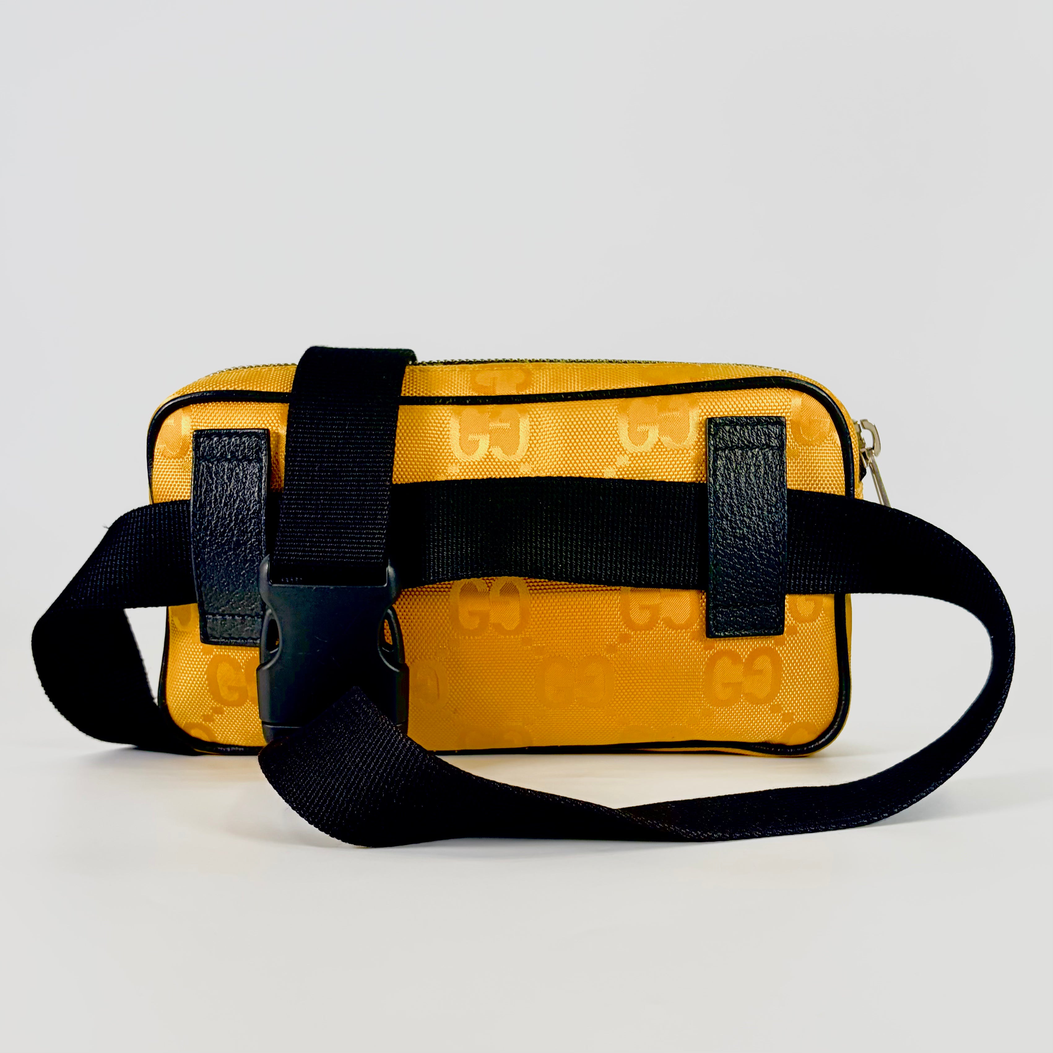 2605 secondhand GUCCI Belt Bag GG nylon canvas Yellow