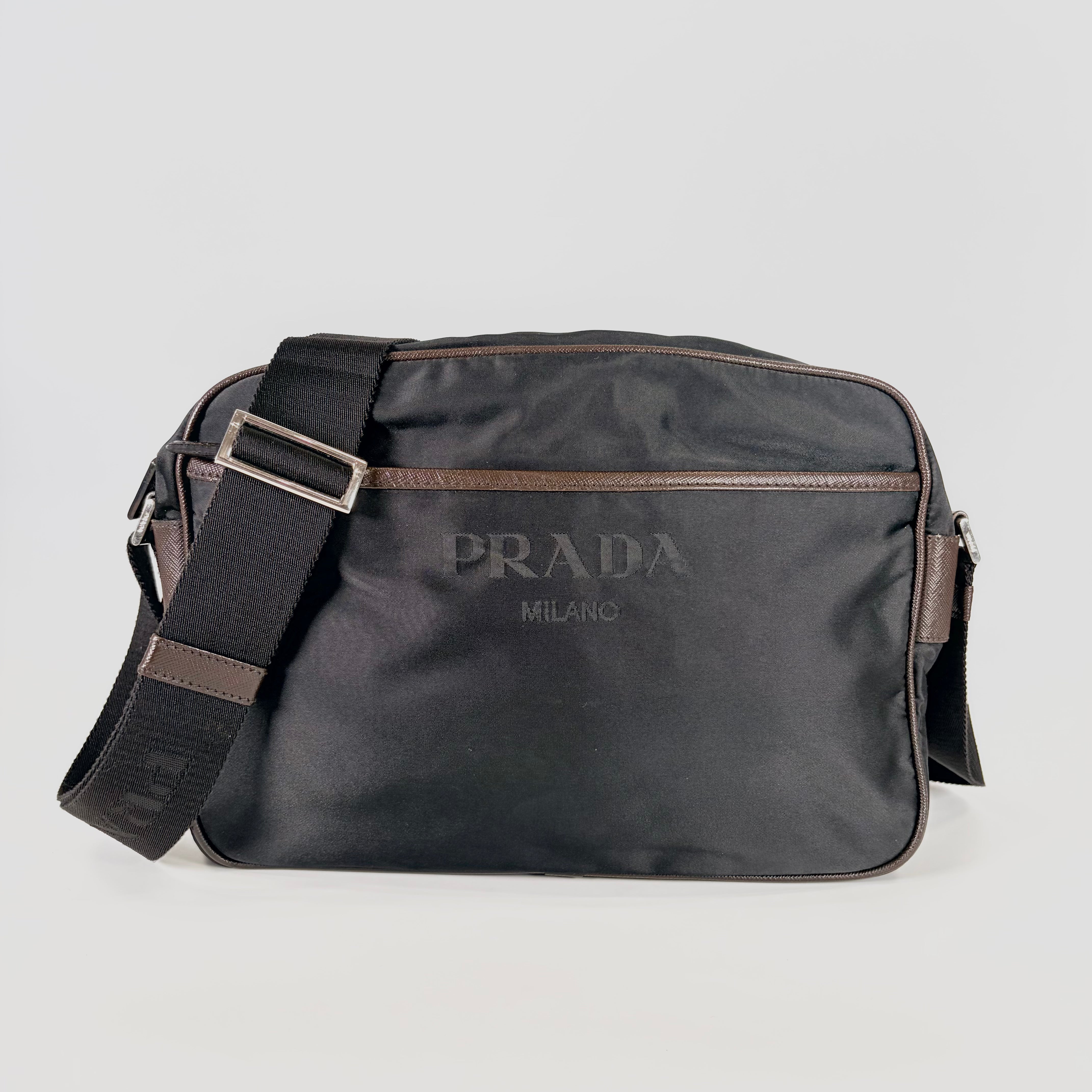 2605 secondhand PRADA Shoulder bag