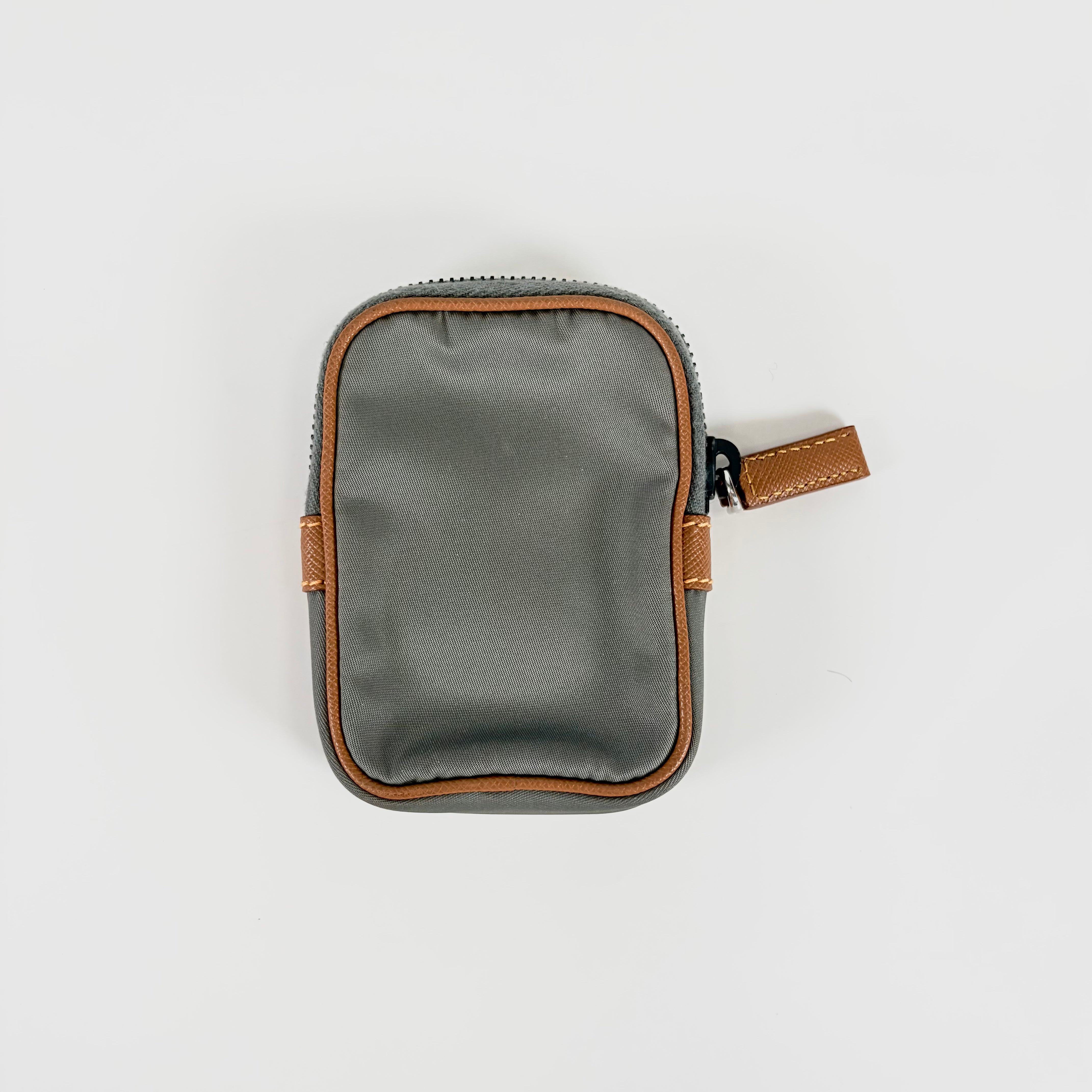2605 secondhand PRADA Shoulder bag