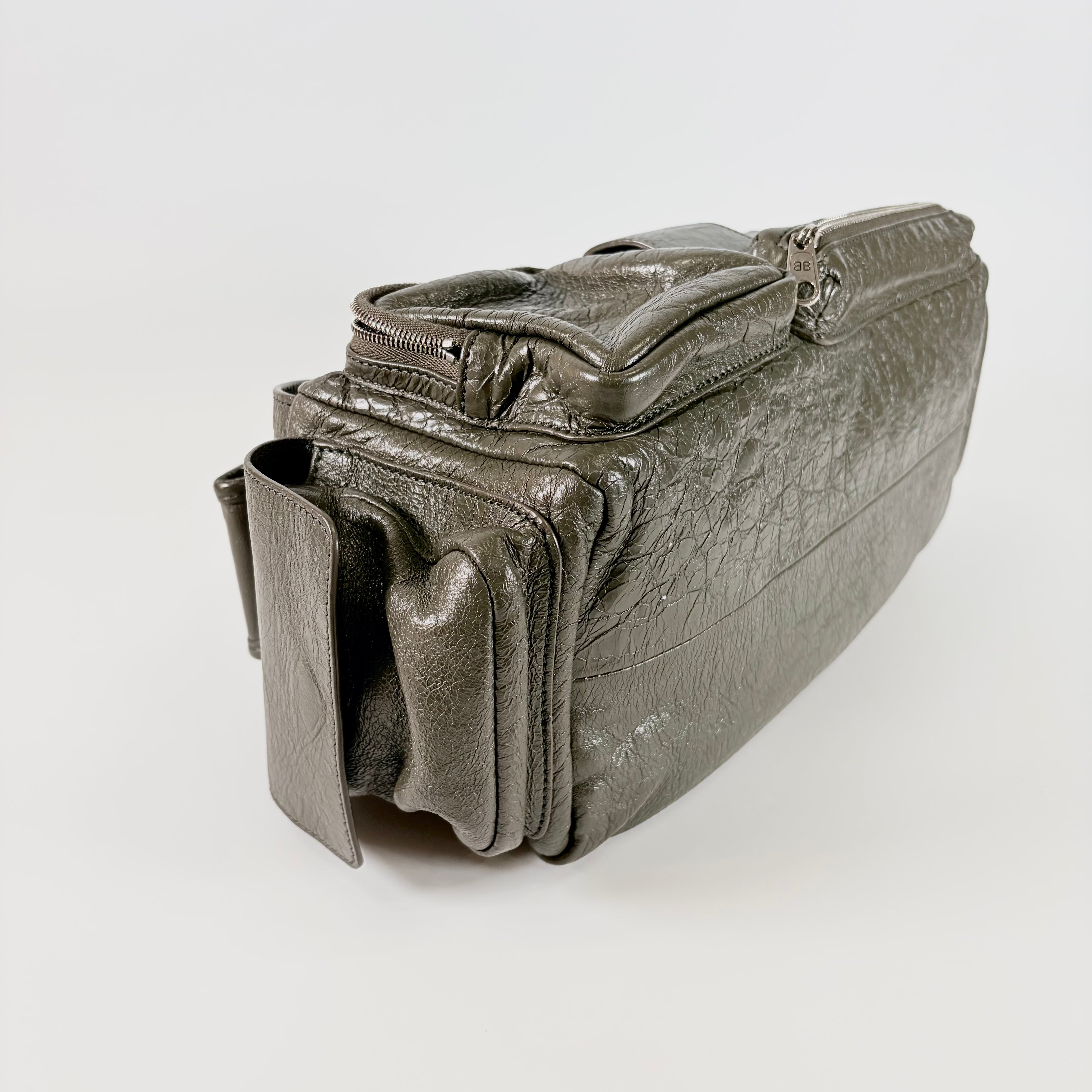 2606 secondhand BALENCIAGA ring bag Khaki