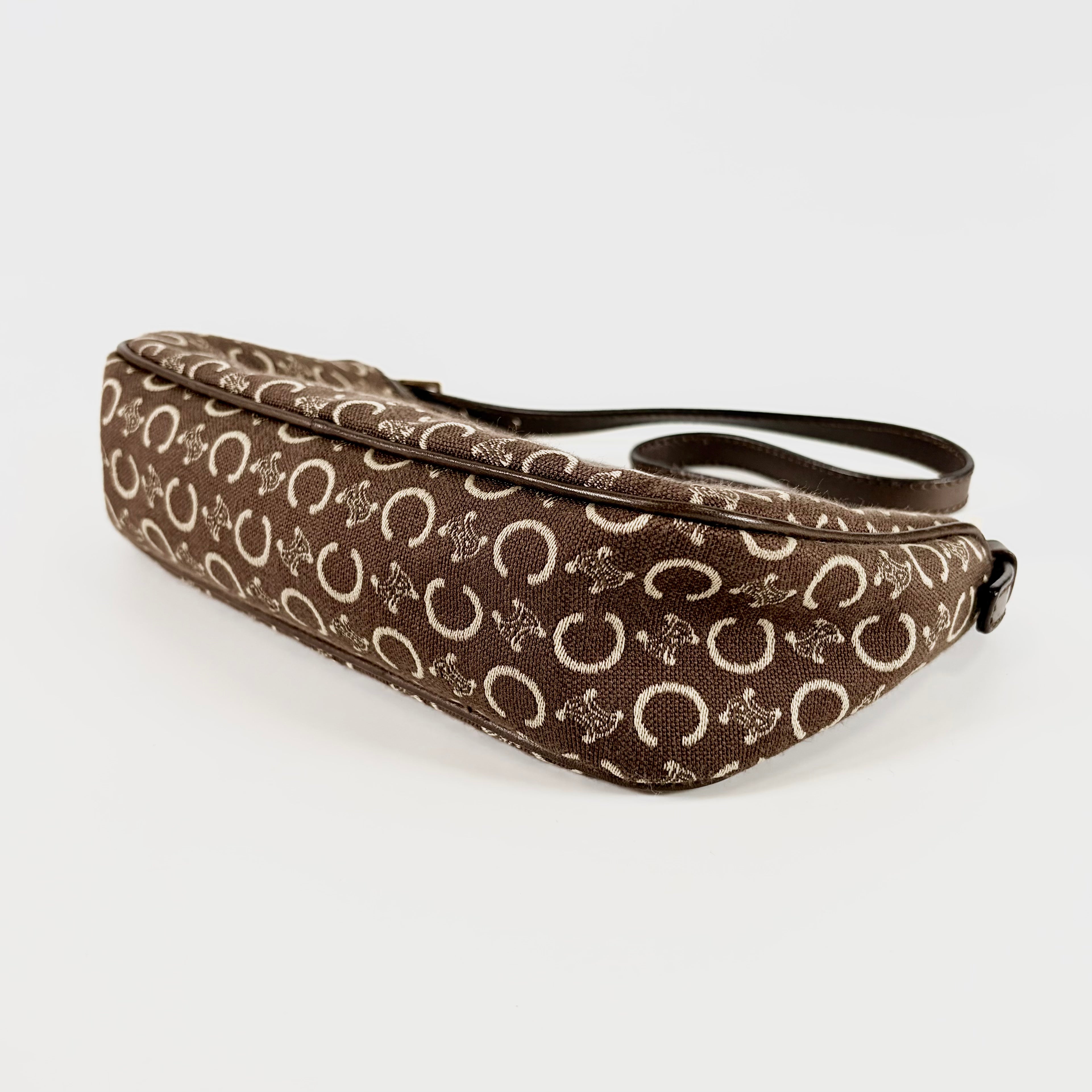 2605 secondhand CELINE C Macadam hand bag