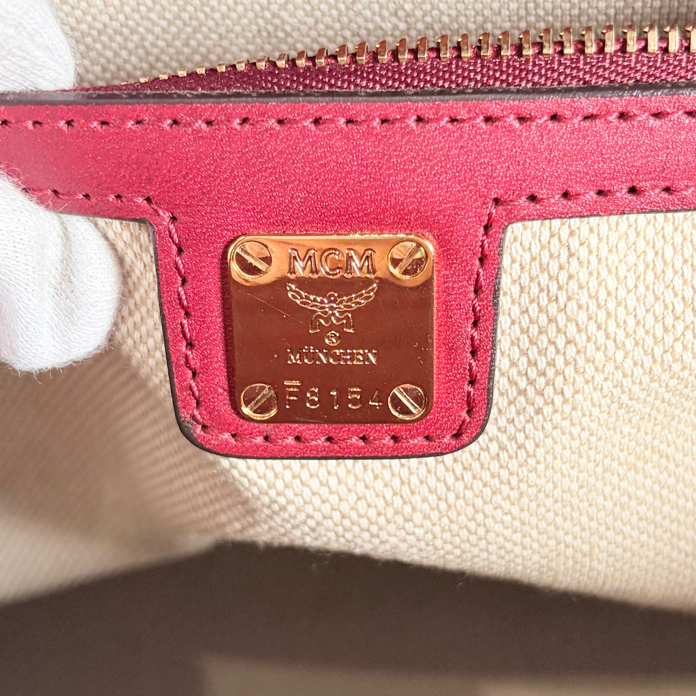 2605 secondhand MCM 2Way bag