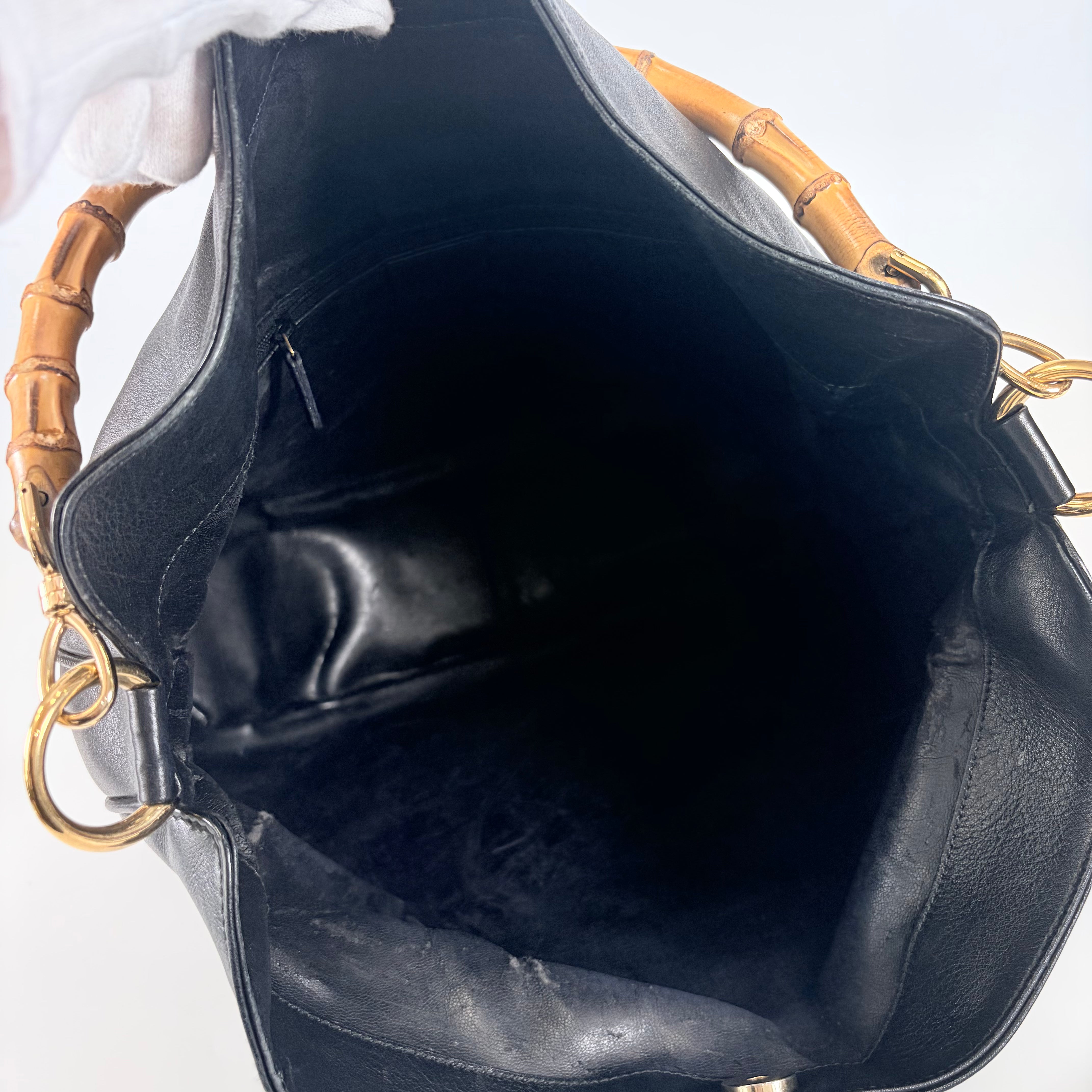2605 secondhand GUCCI Bamboo Shoulder bag