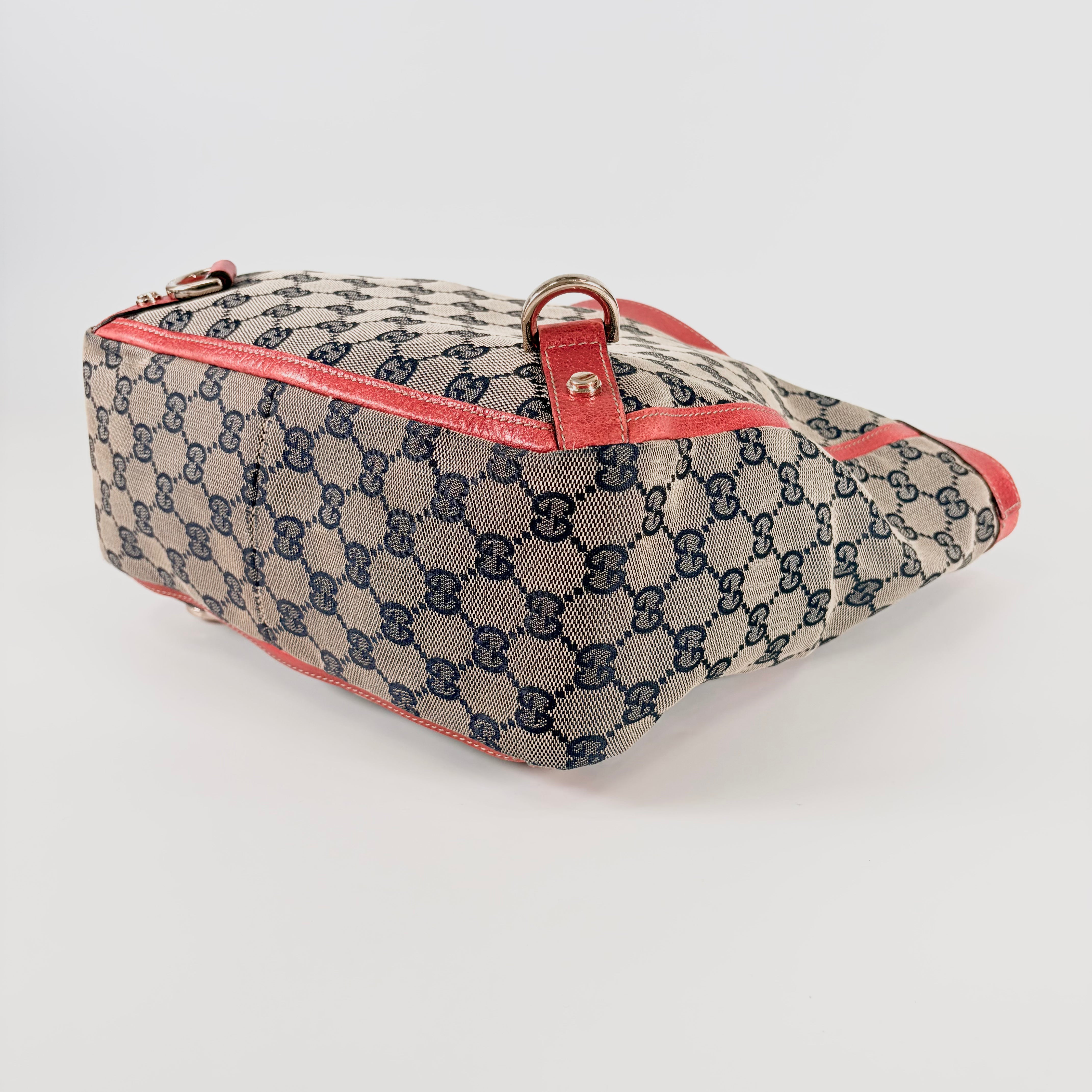 2605 secondhand GUCCI GG canvas Abby hand bag