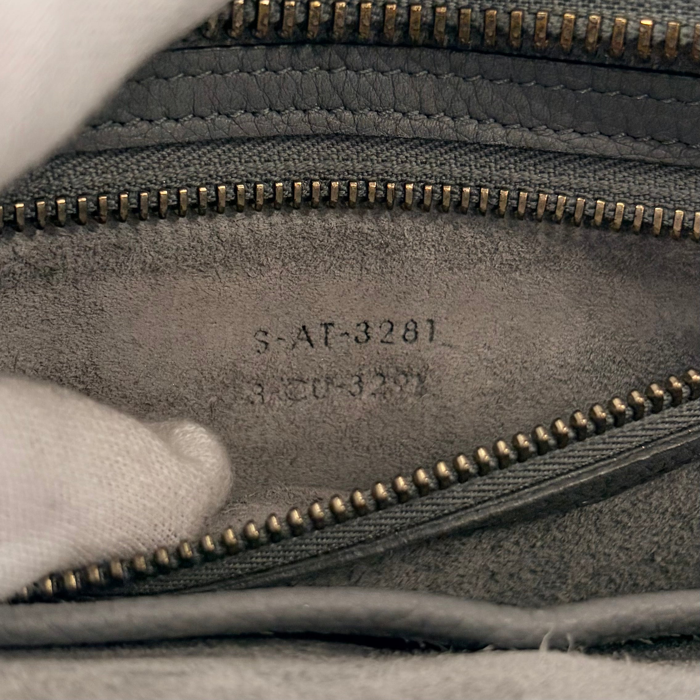 2606 secondhand CELINE leather Shoulder bag gray
