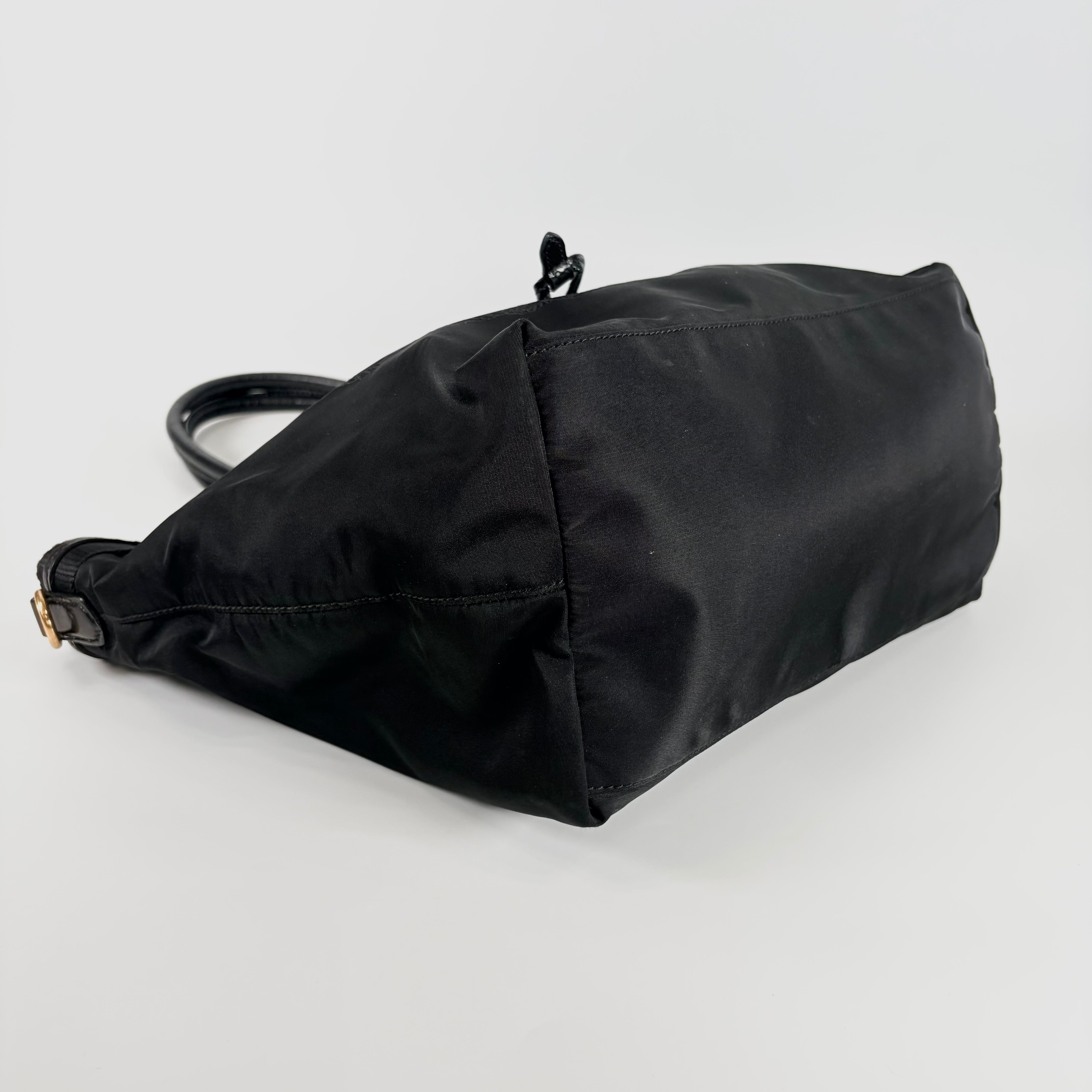 2605 secondhand PRADA Tote