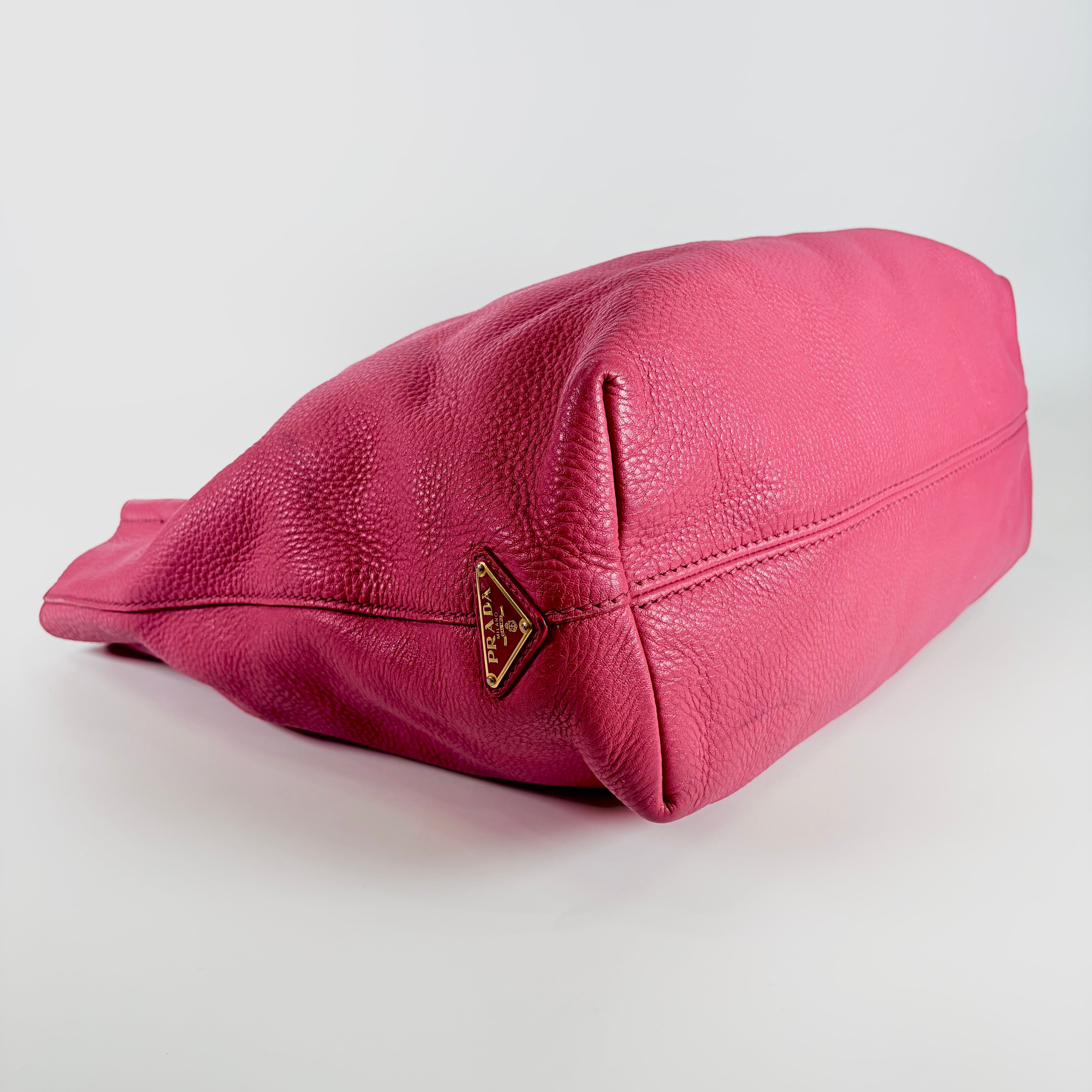 2605 secondhand PRADA 2way bag