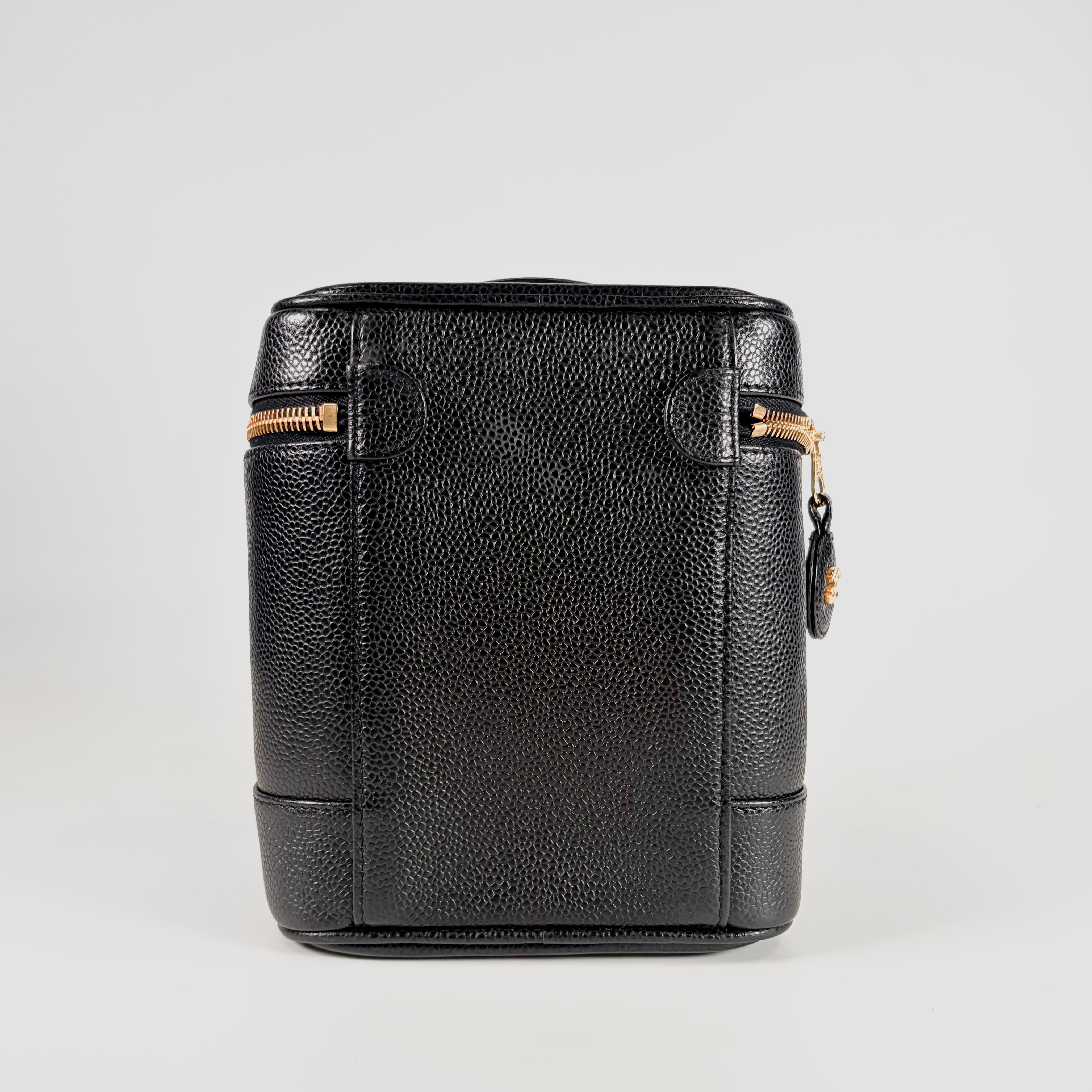 2605 secondhand CHANEL Vanity bag