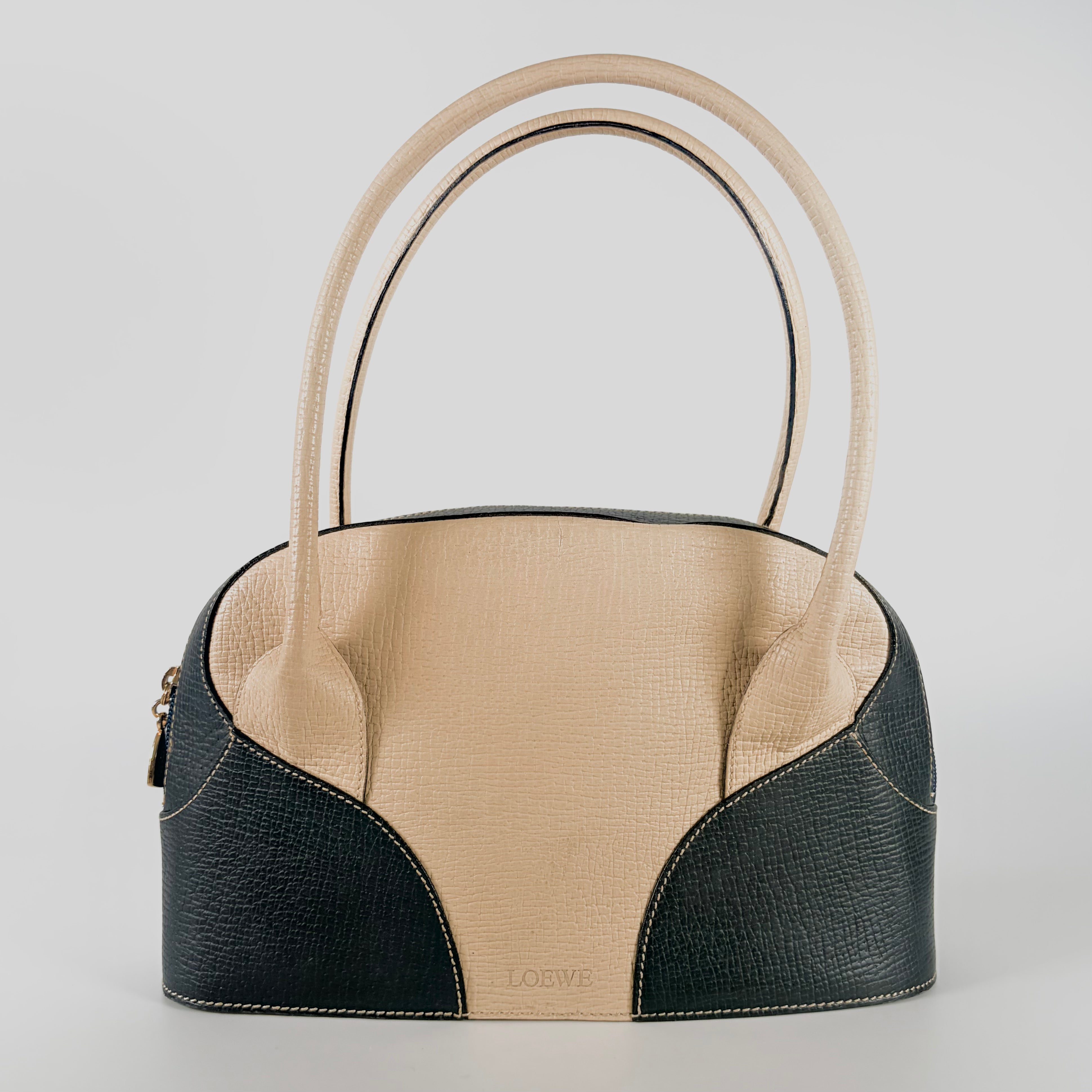 2605 secondhand LOEWE bag
