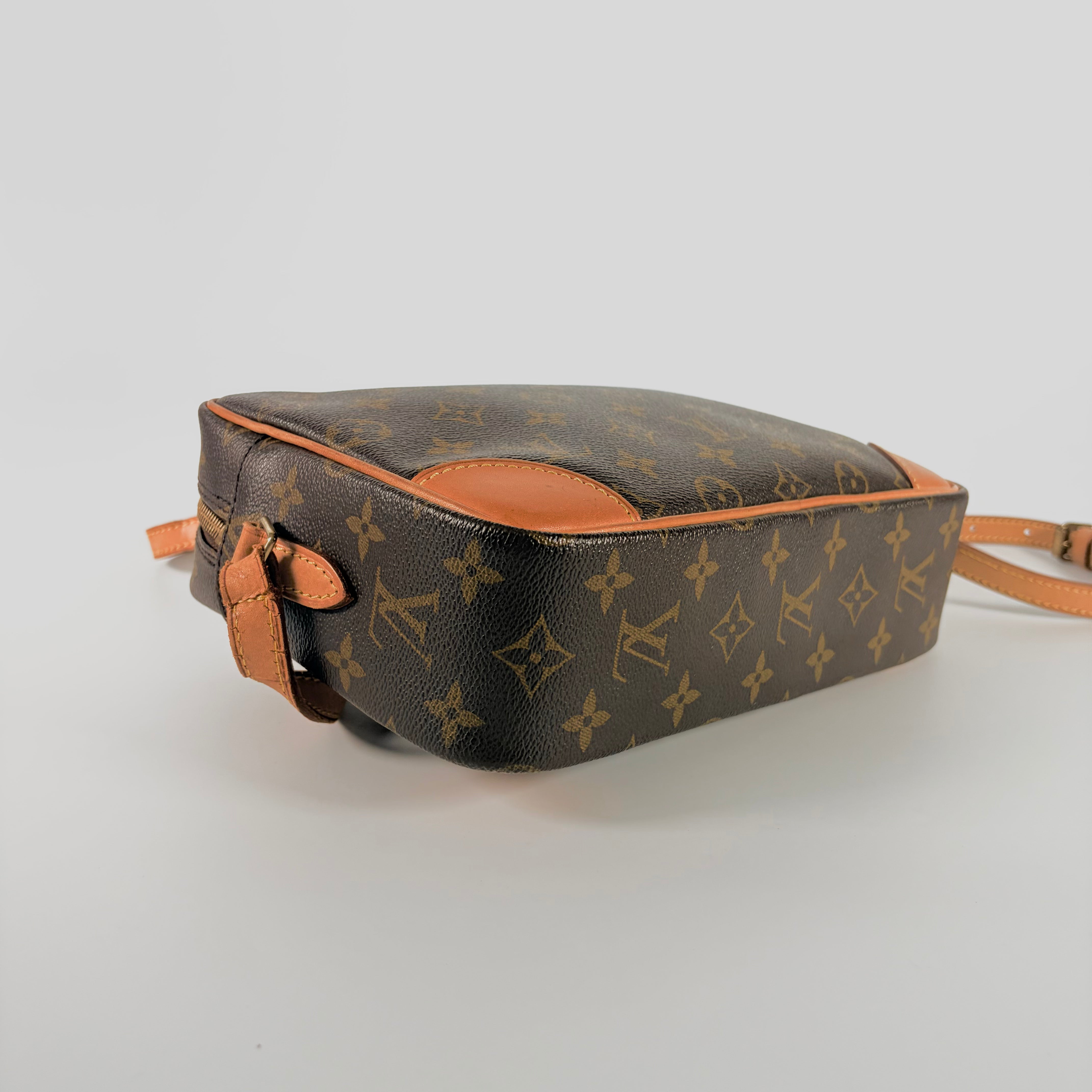 2605 secondhand LV Shoulder bag / Crossbody Bag Trocadero Monogram