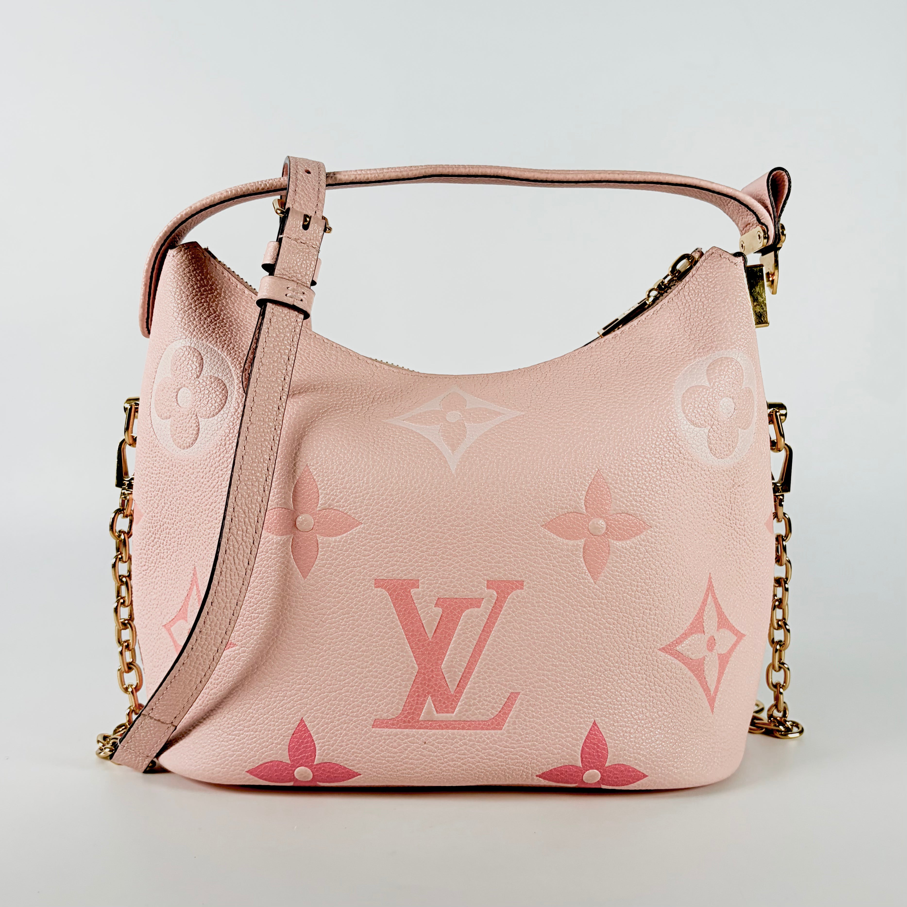 2605 secondhand LV brand bag