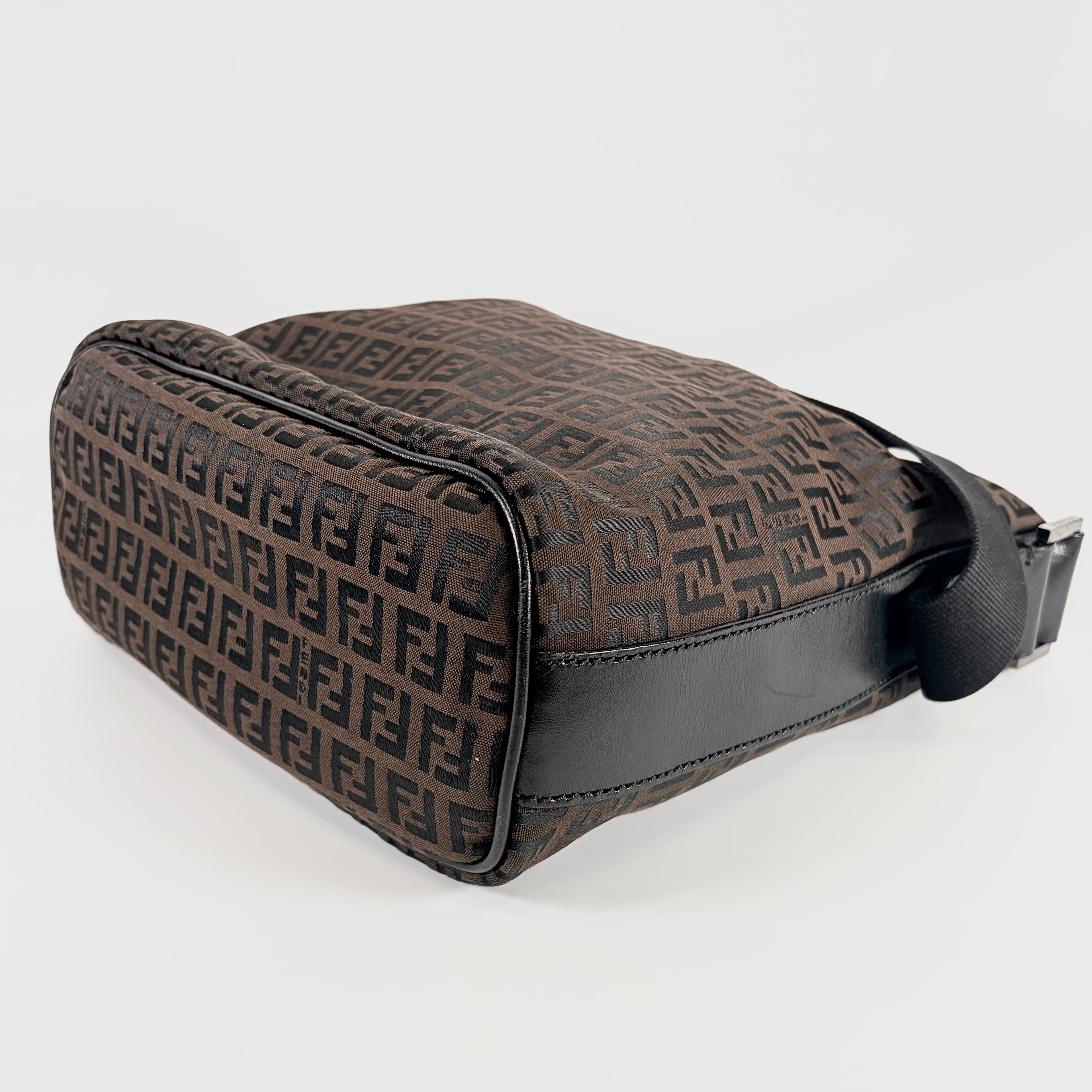 2603 secondhand FENDI Shoulder bag Zucchino Pattern shoulder bag / Crossbody Bag