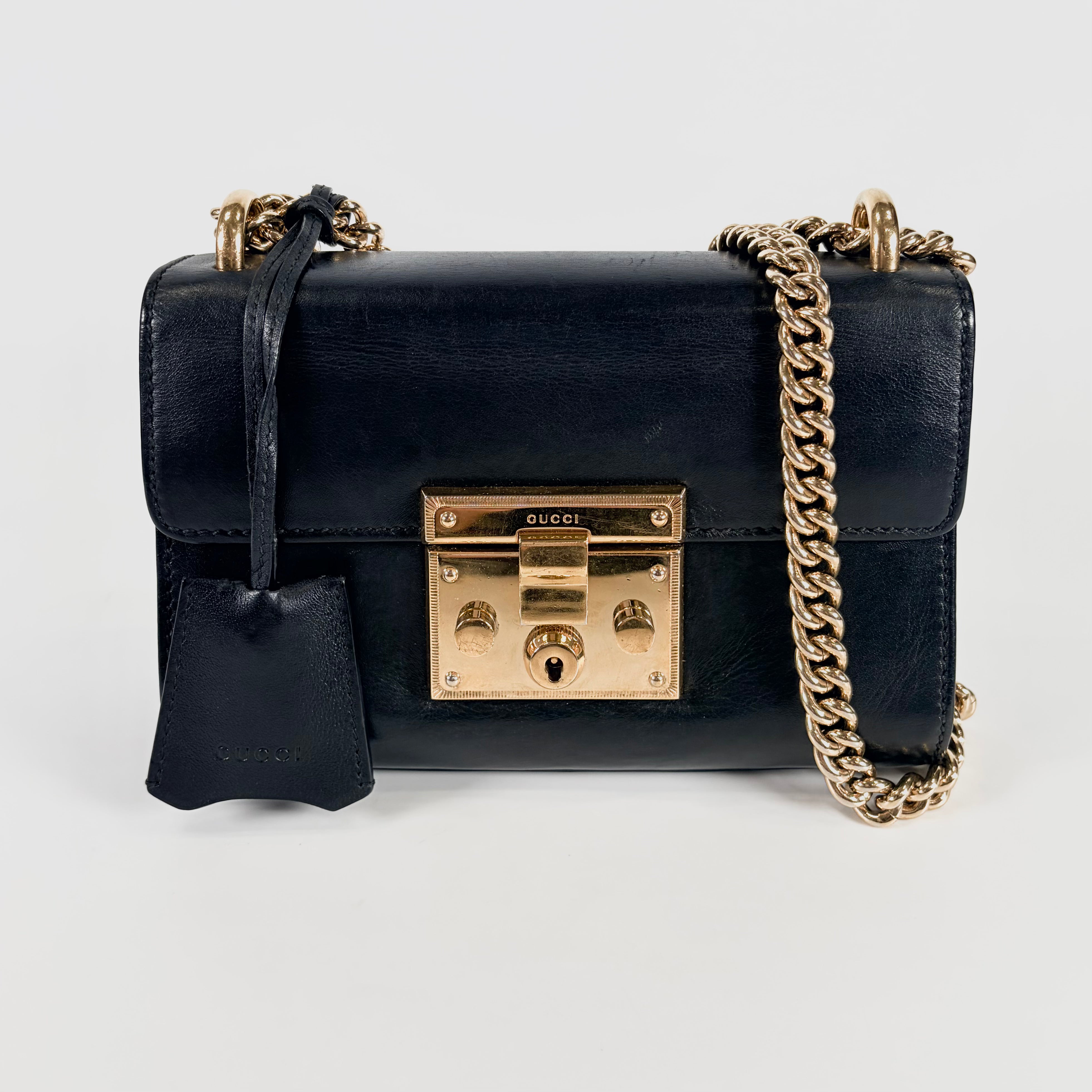 2604 secondhand GUCCI Padlock leather shoulder black