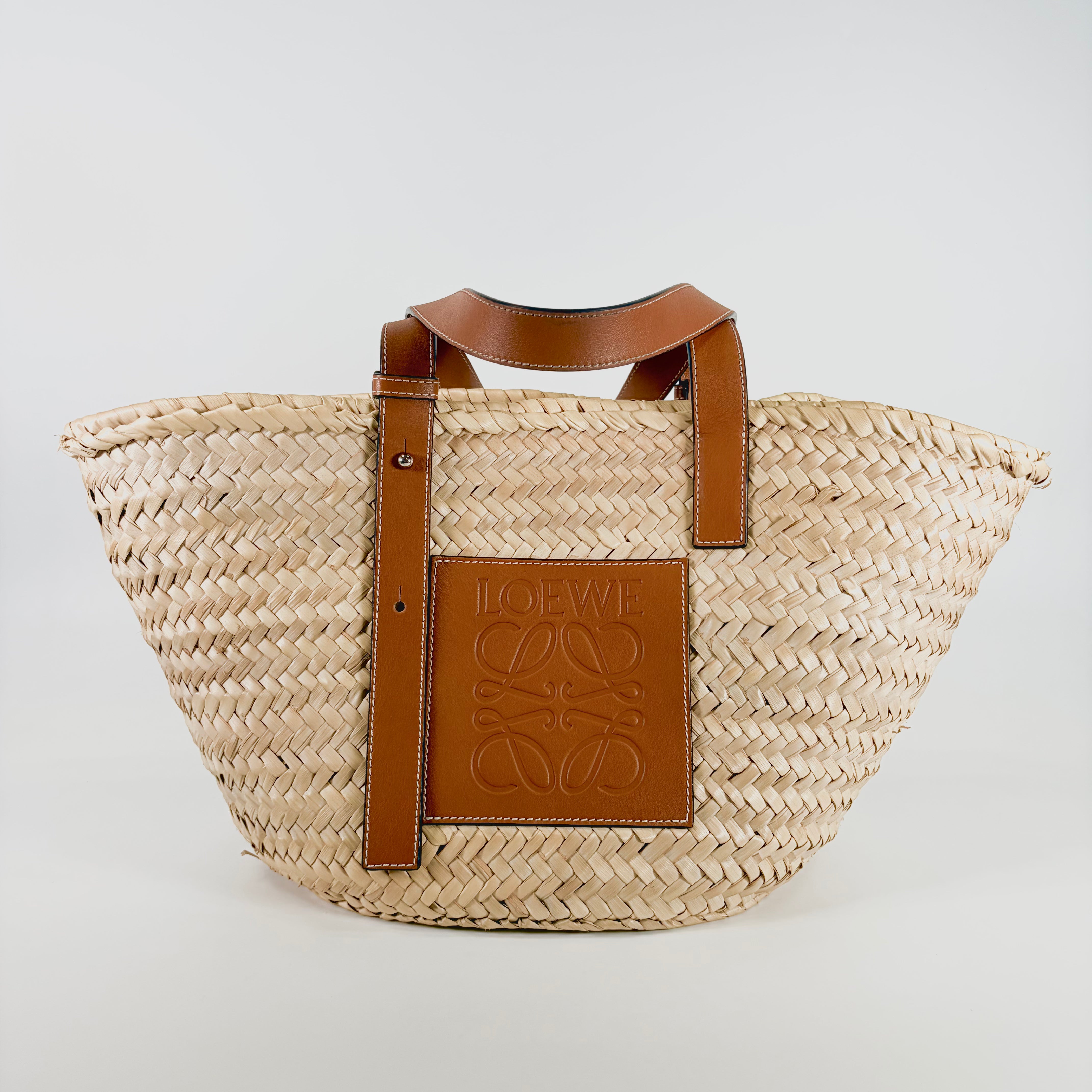 2605 secondhand LOEWE straw bag Medium Brown