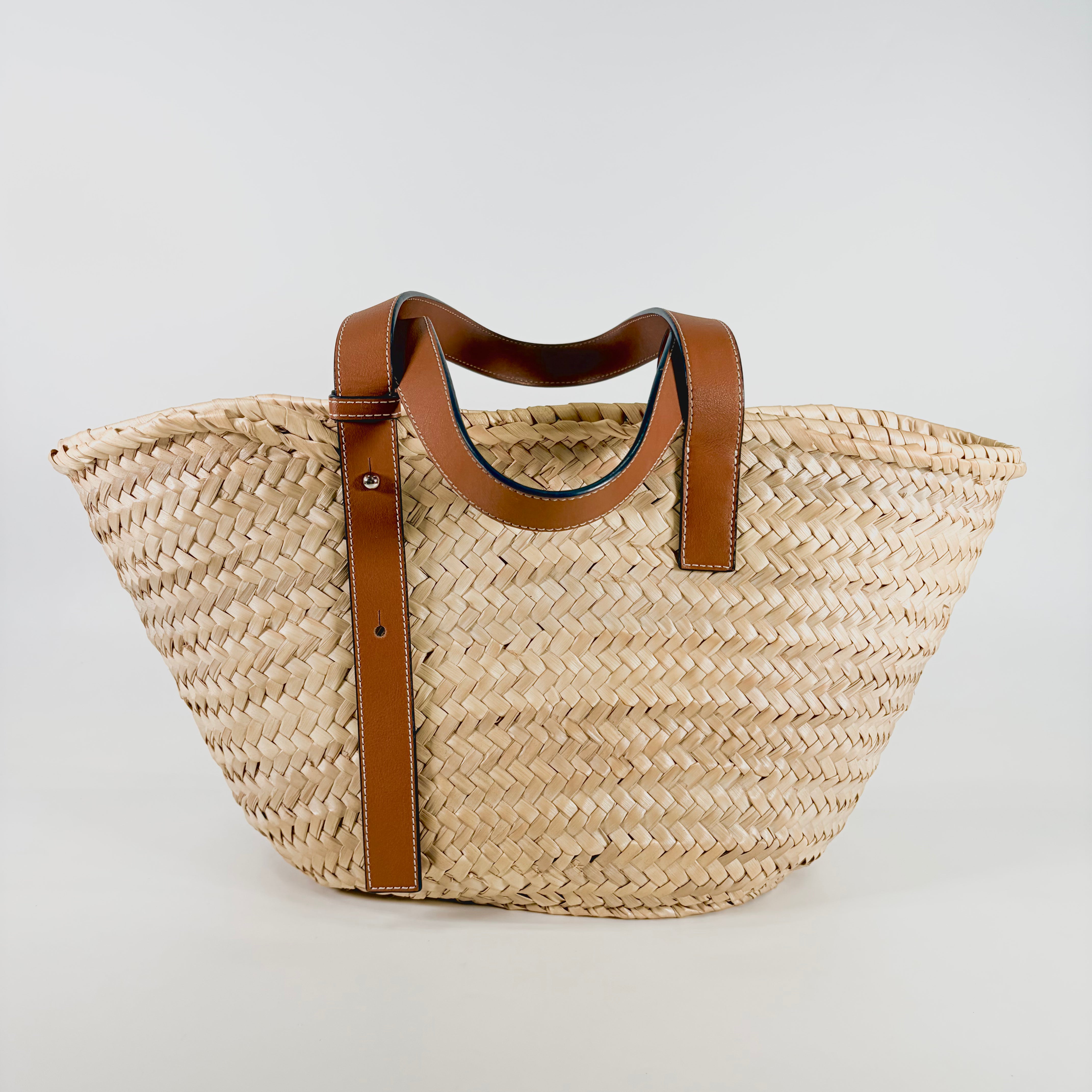 2605 secondhand LOEWE straw bag Medium Brown