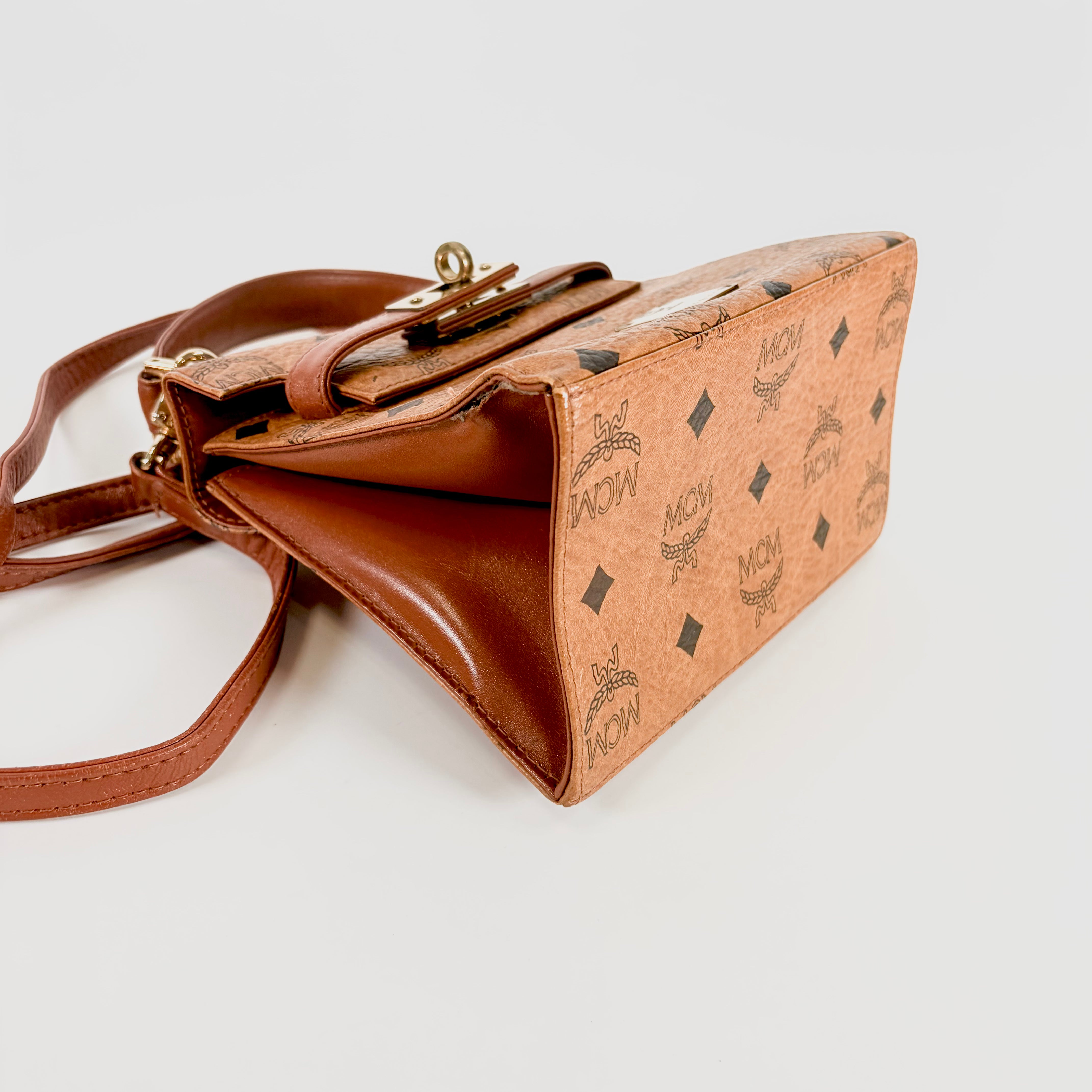 2605 secondhand MCM mini 2way bag