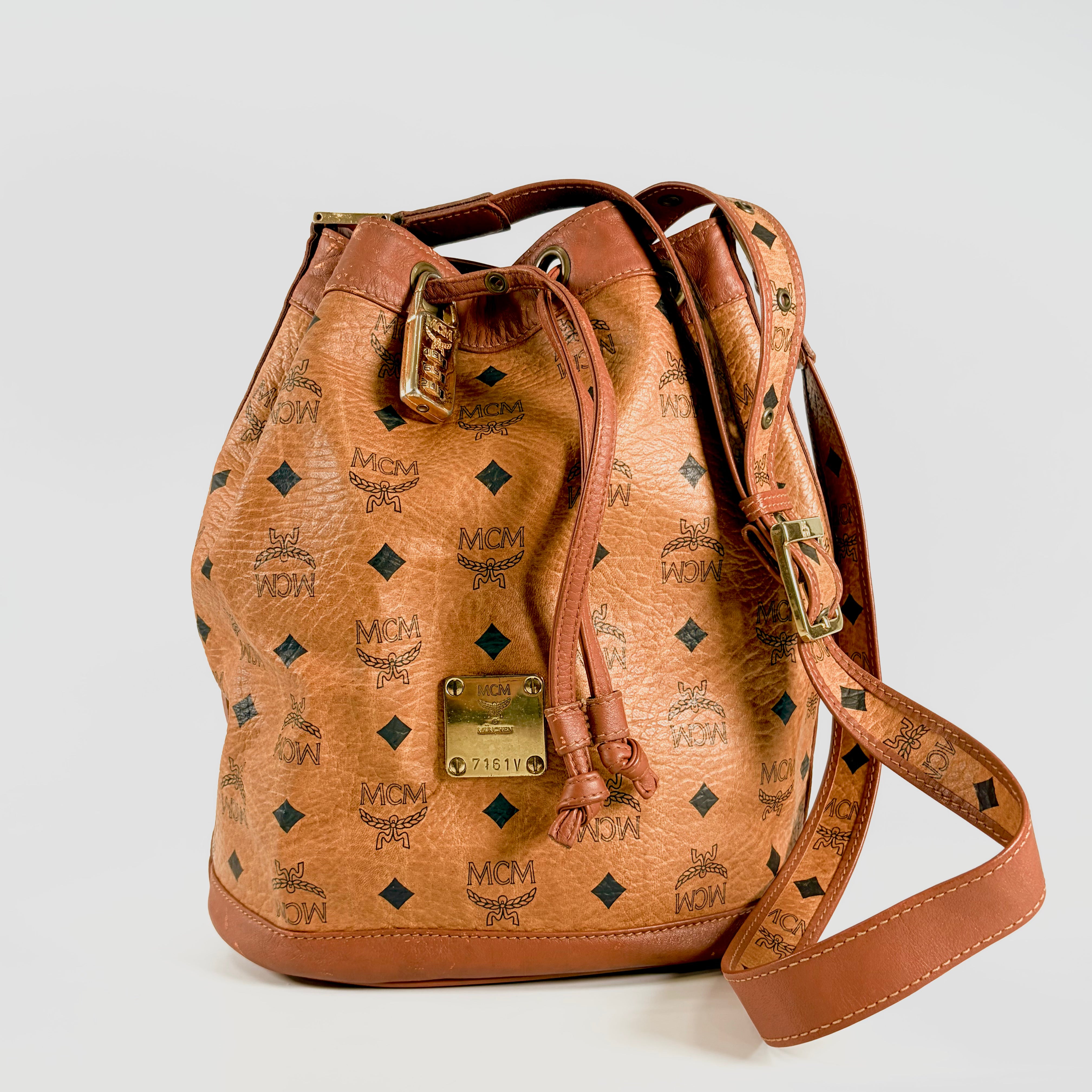 2607 secondhand MCM Shoulder bag / Crossbody Bag shoulder bag