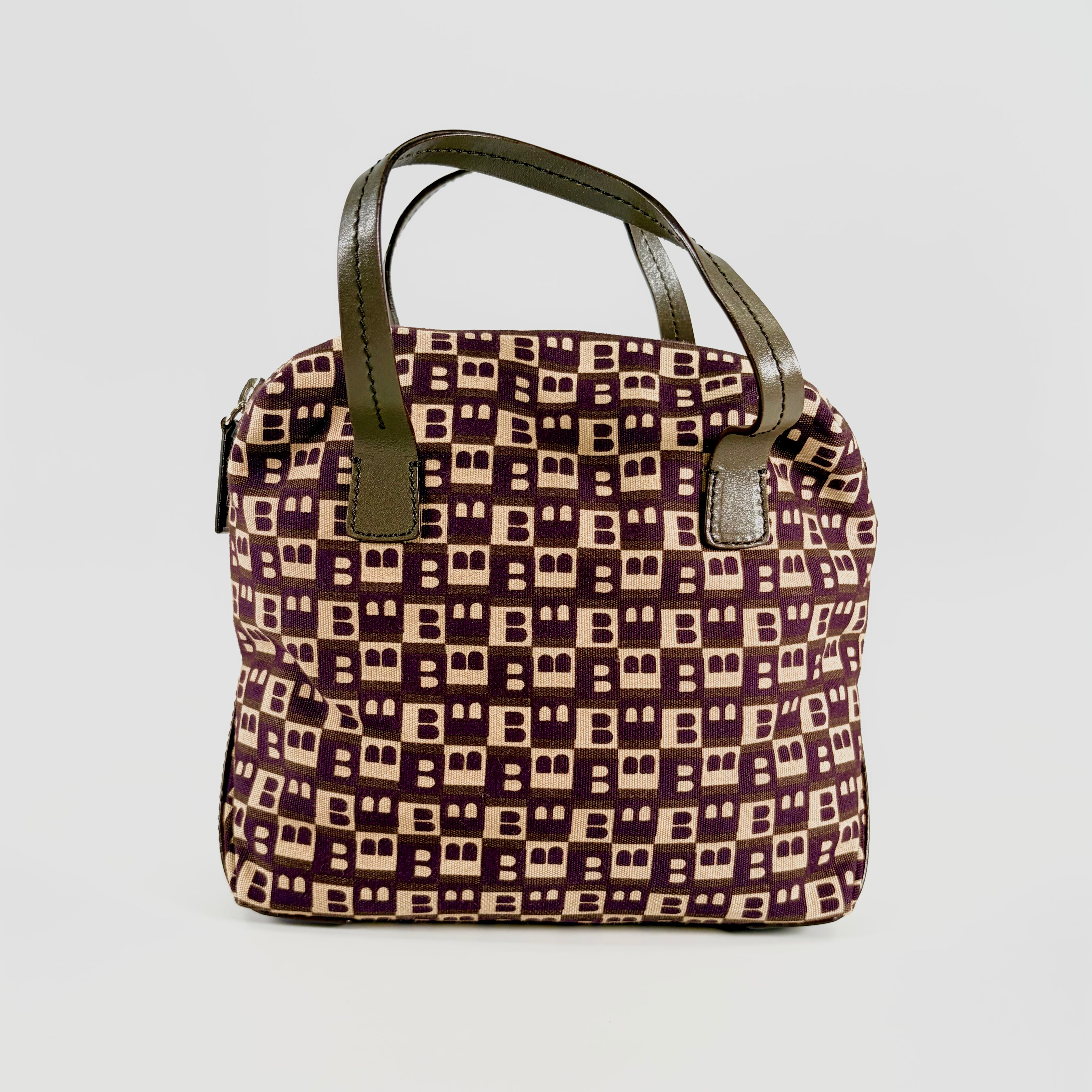 2607 secondhand BALLY canvas hand bag