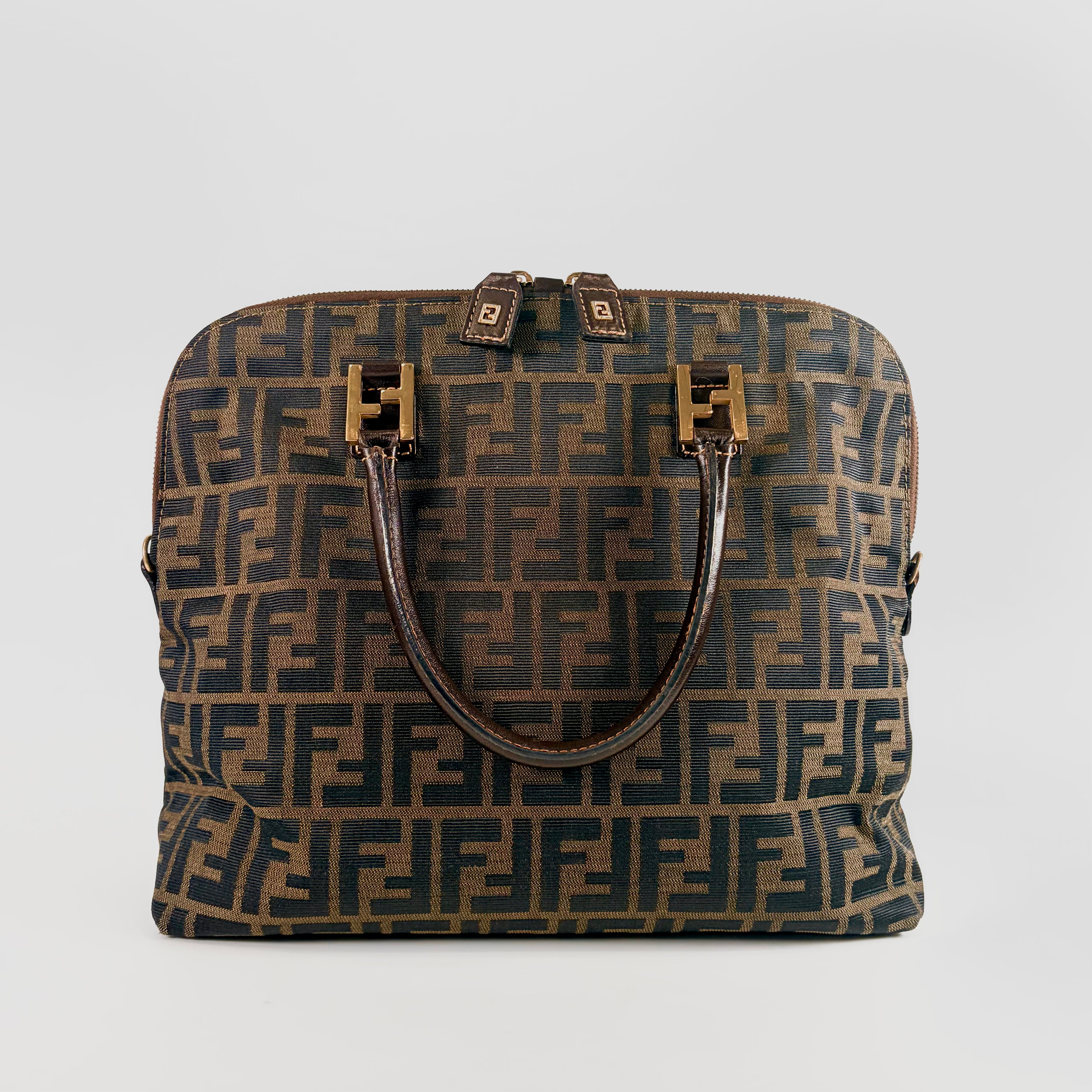 2606 secondhand FENDI Zucca canvas × leather hand bag Brown
