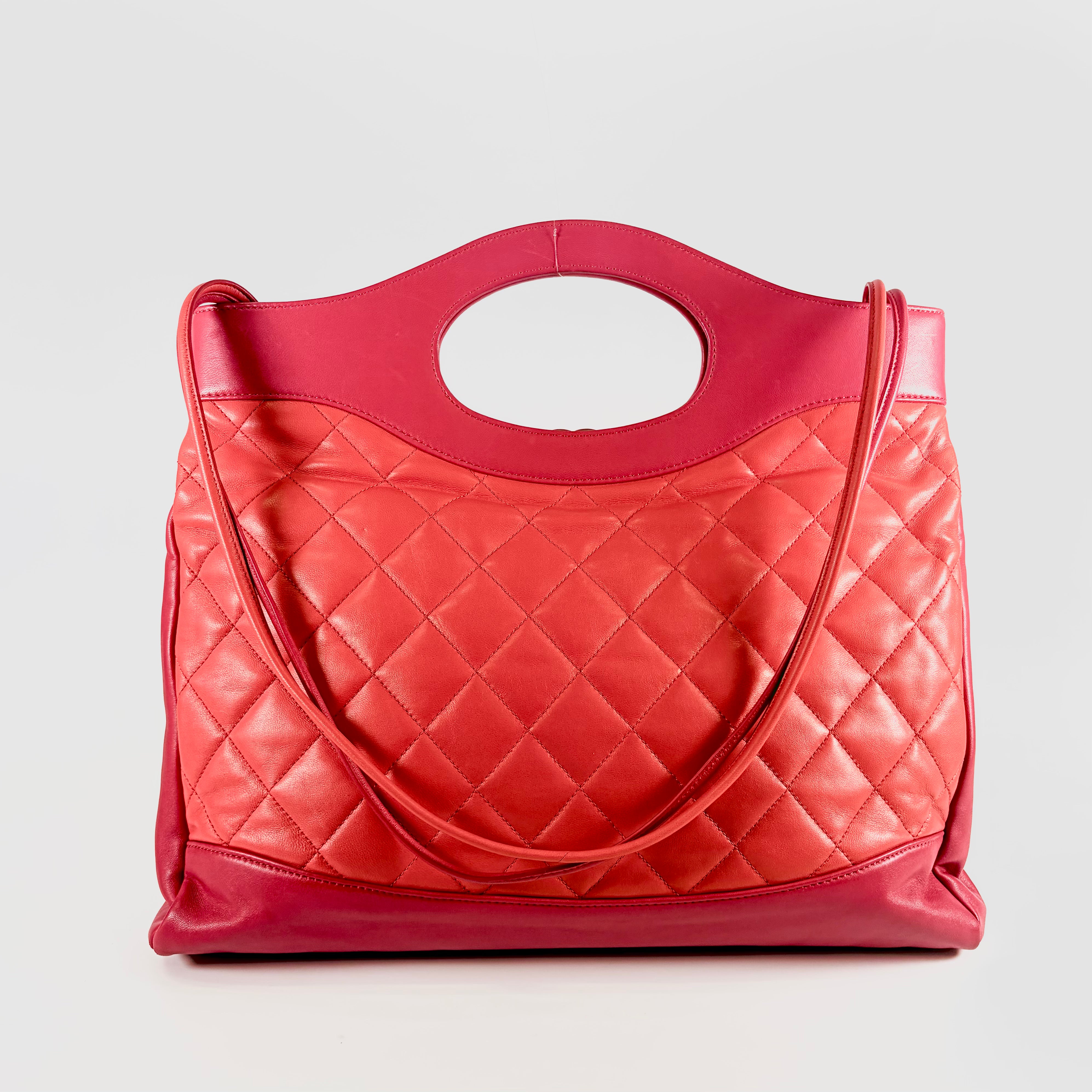 2607 secondhand CHANEL 31 pink