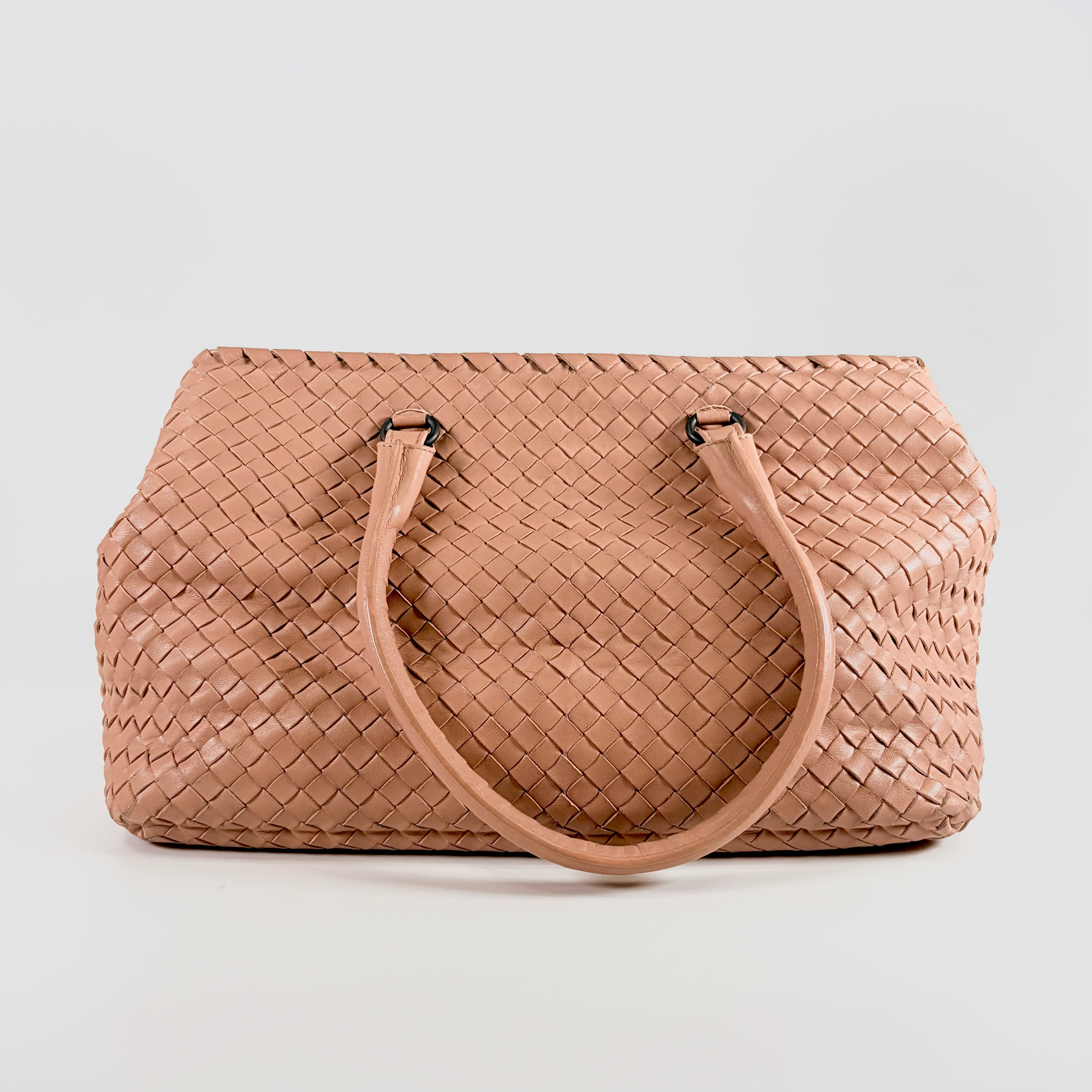 2606 secondhand BOTTEGAVENETA Intrecciato leather hand bag beige