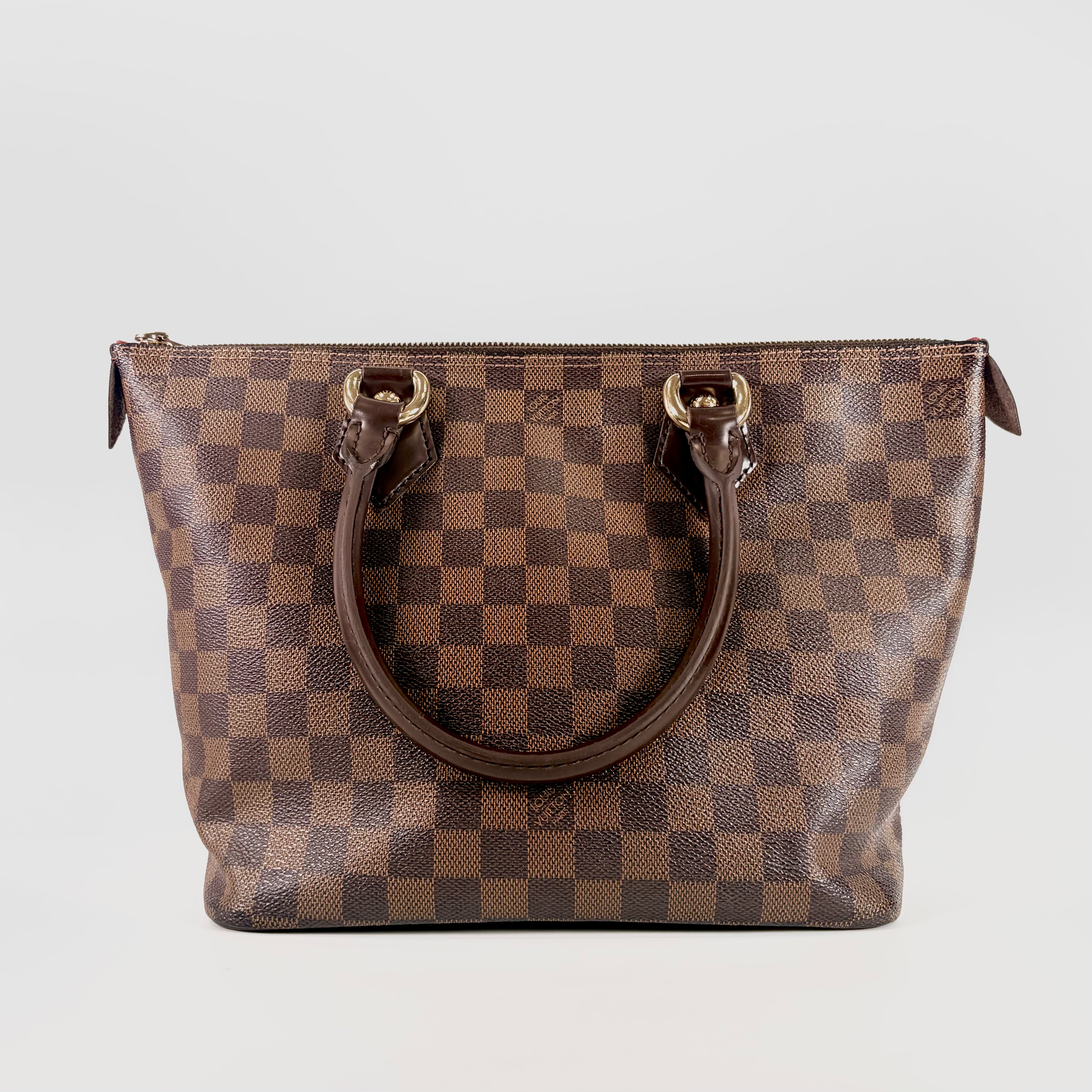 2606 secondhand LV Saleya