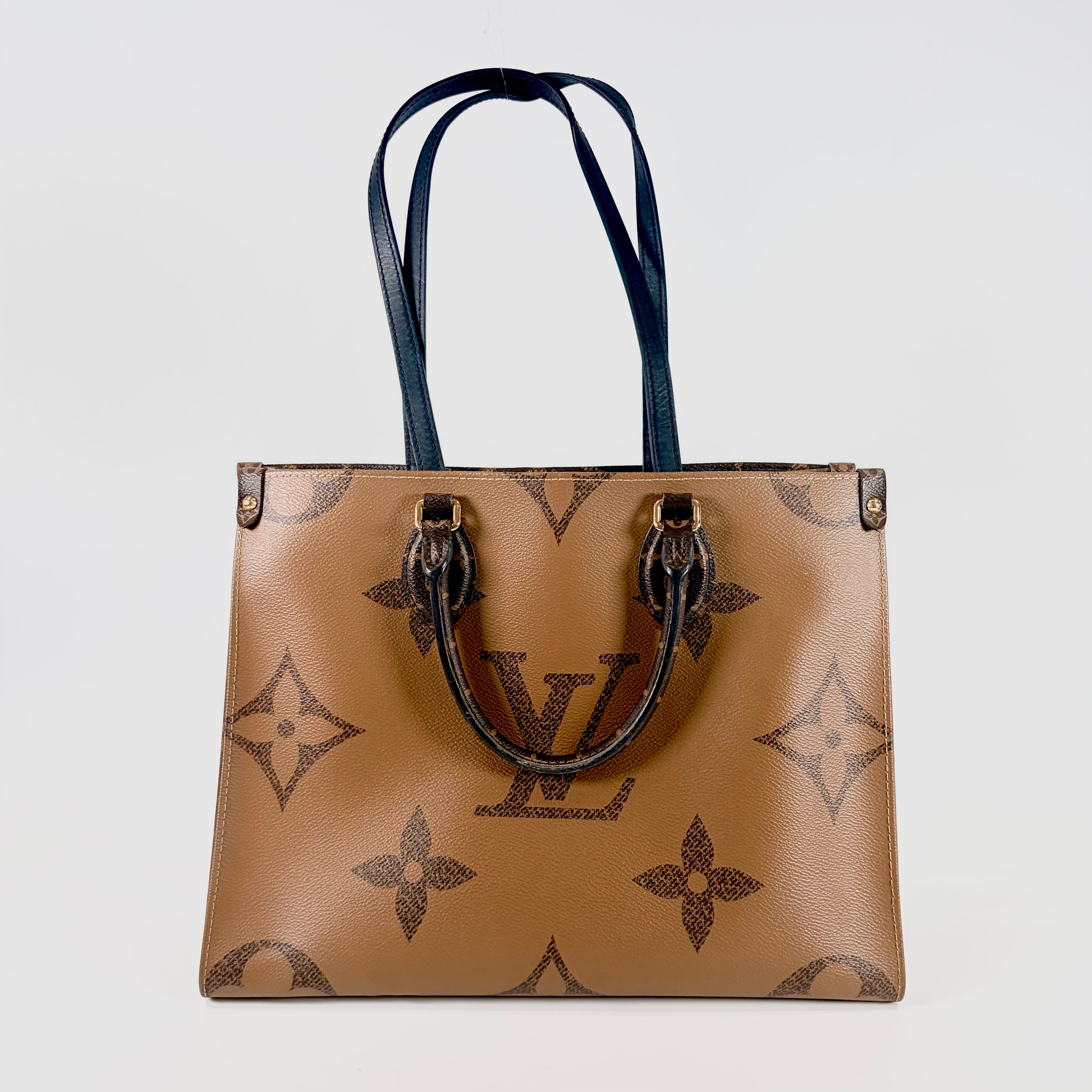 2605 secondhand LV Giant Reverse M45039 On the Go MM FP0250