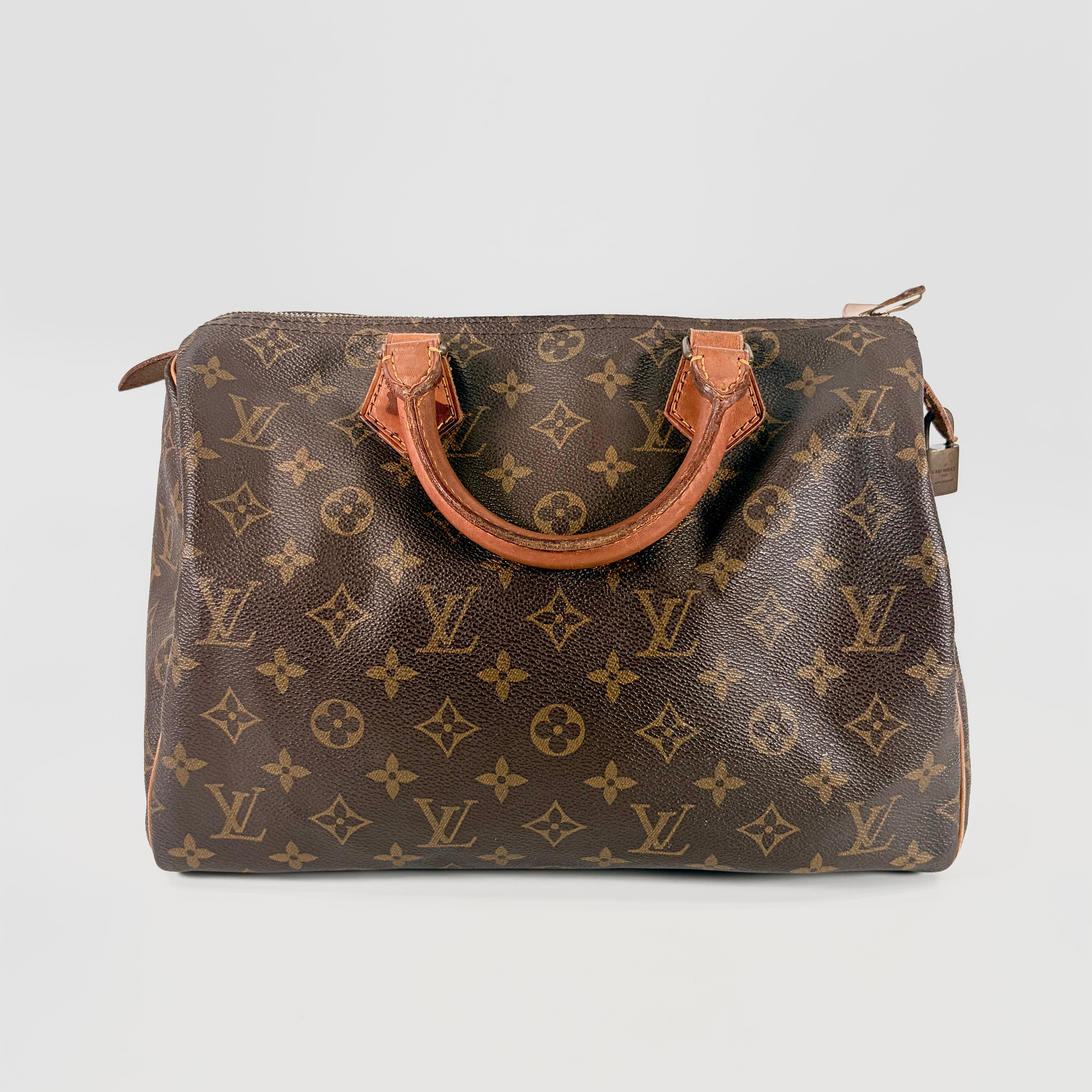 2607 secondhand LV Monogram Speedy 30