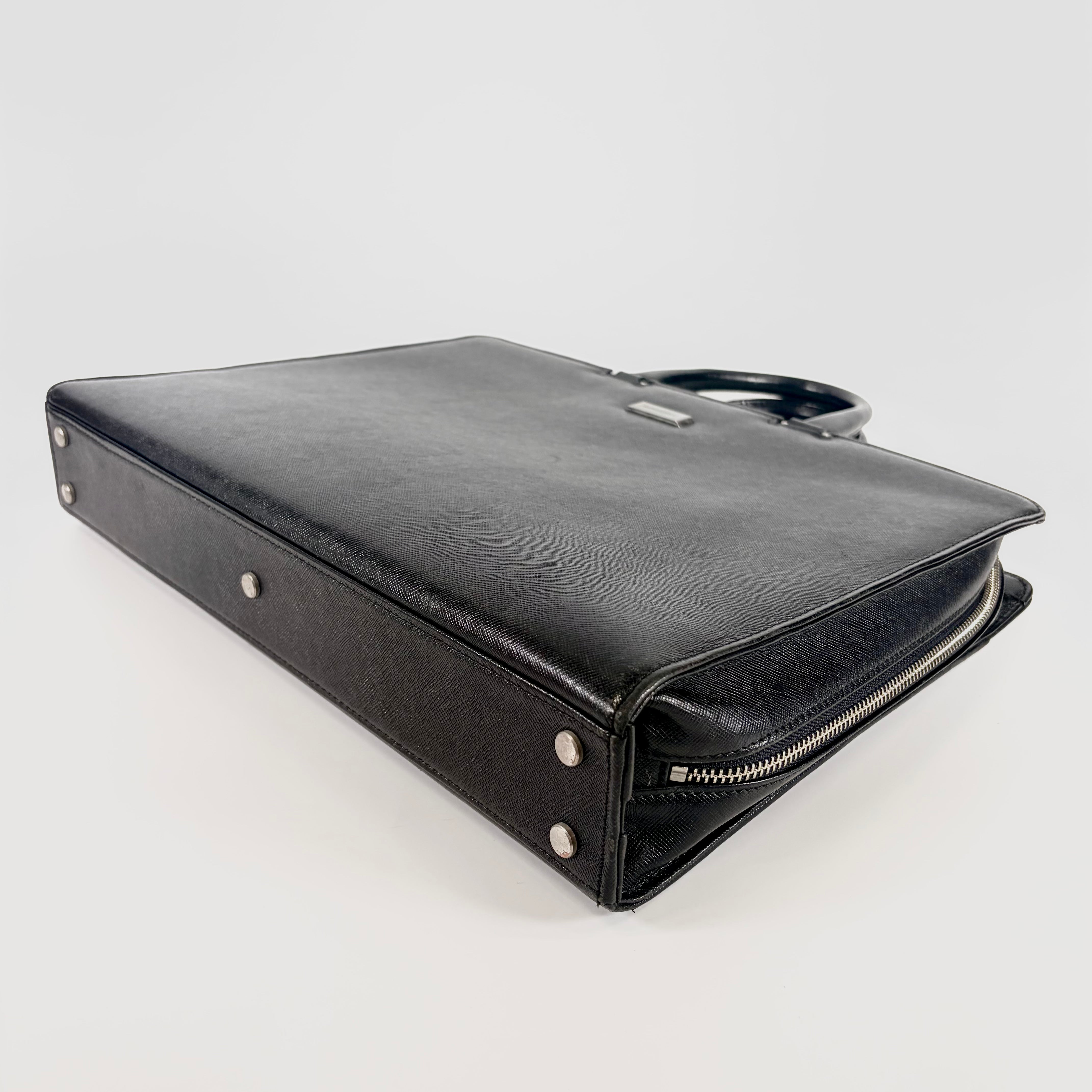 2606 secondhand Burberry Saffiano Leather Briefcase Black Bag