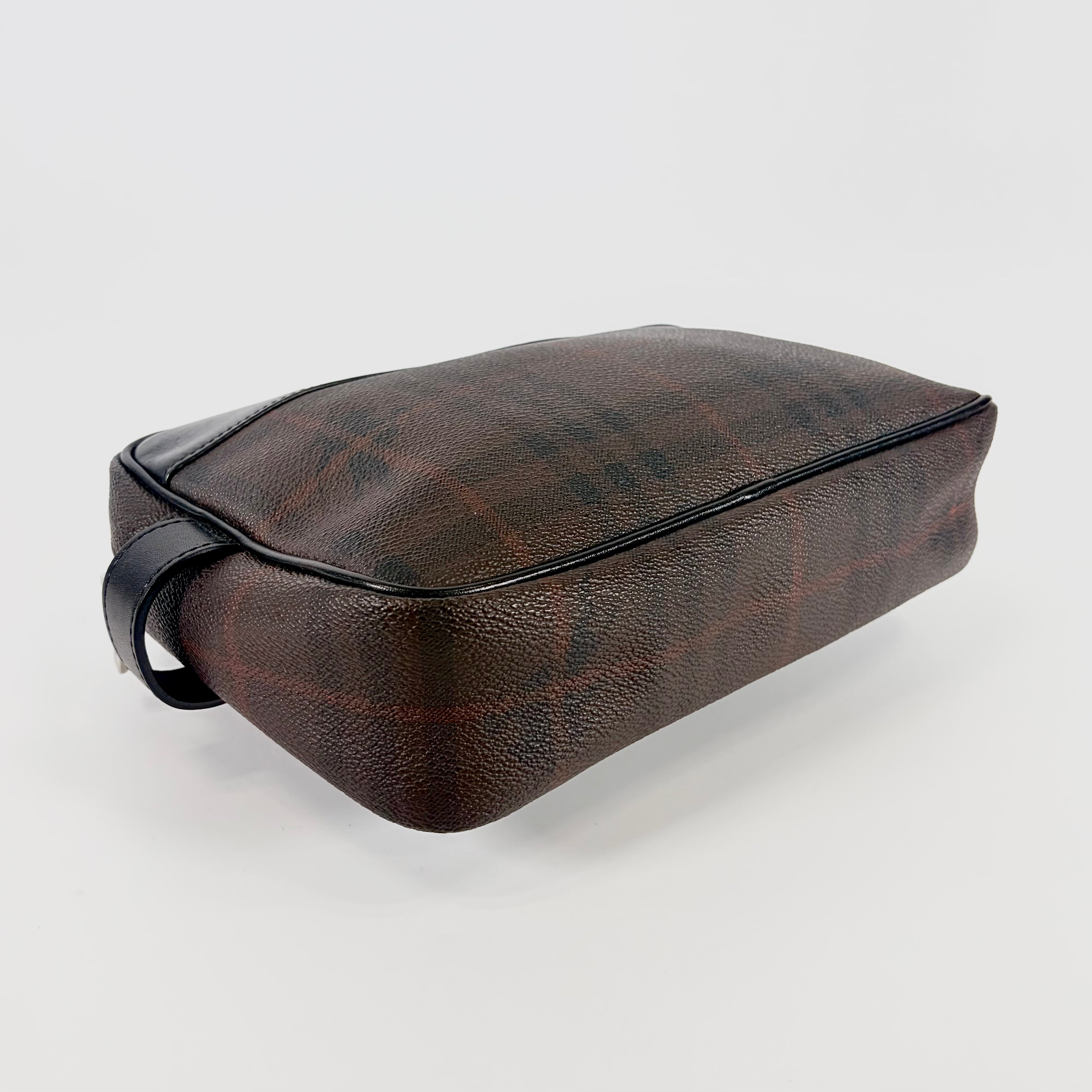 2606 secondhand Burberry Vintage Check PVC Bag