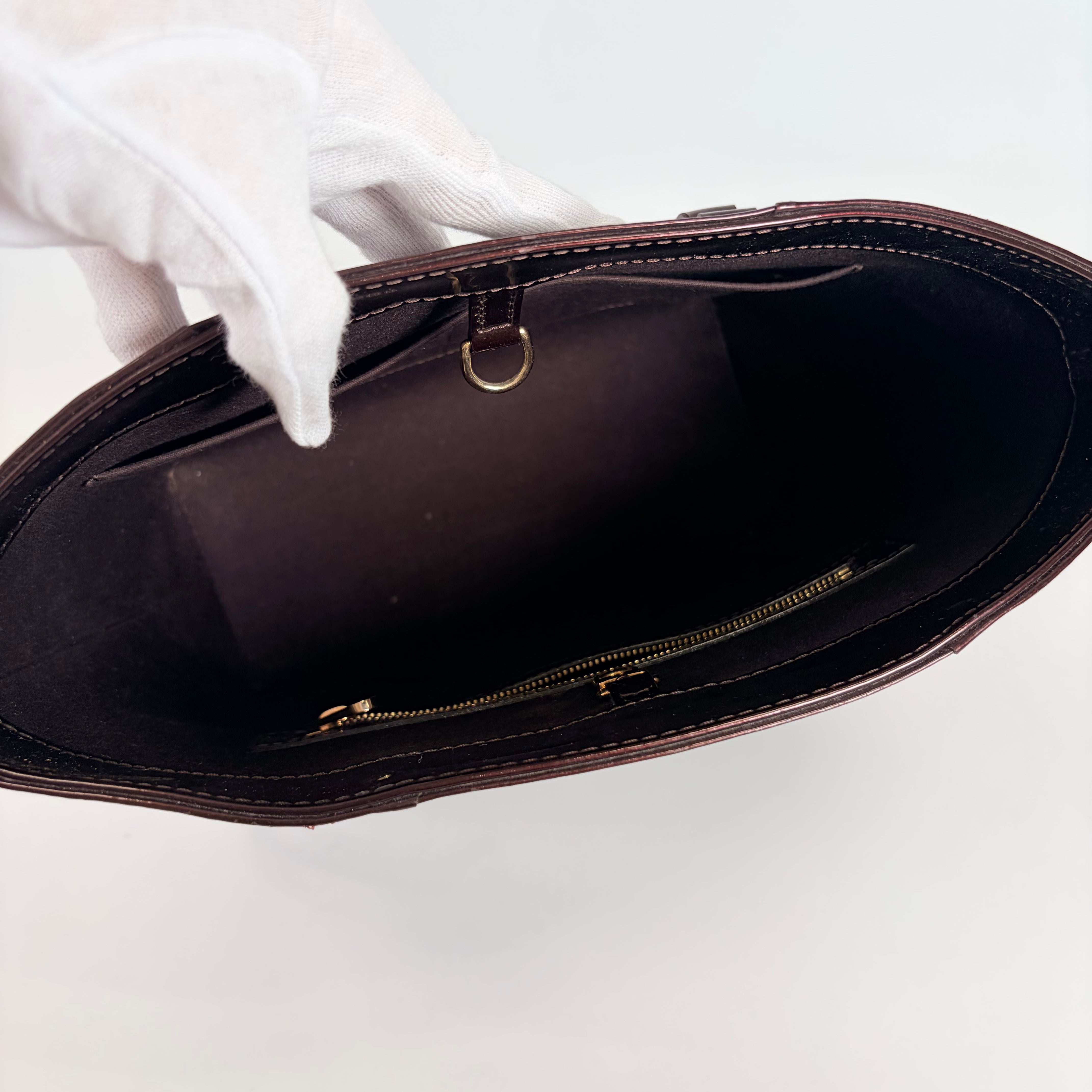 2607 secondhand LV Vernis Ron