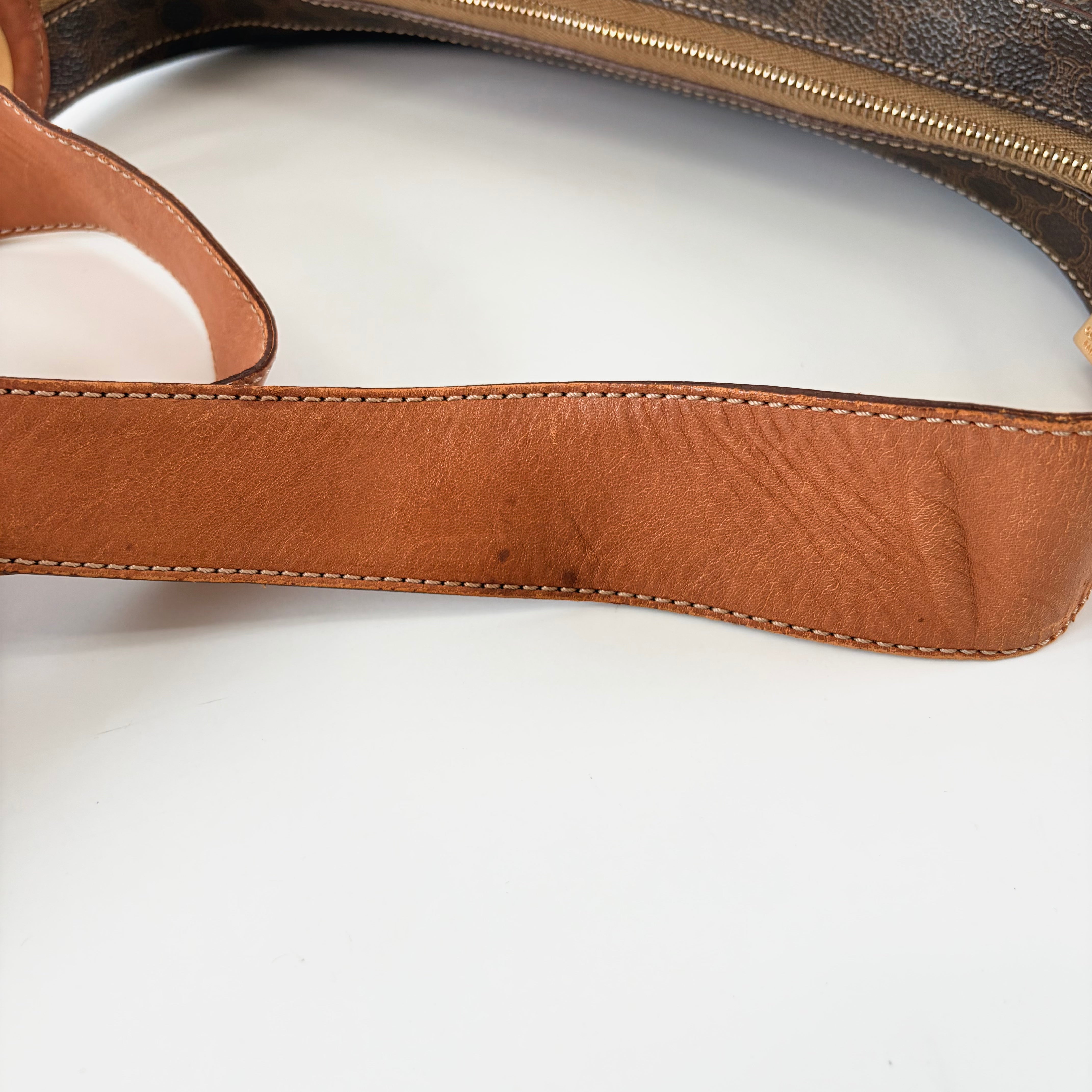 2607 secondhand CELINE Macadam Shoulder Bag