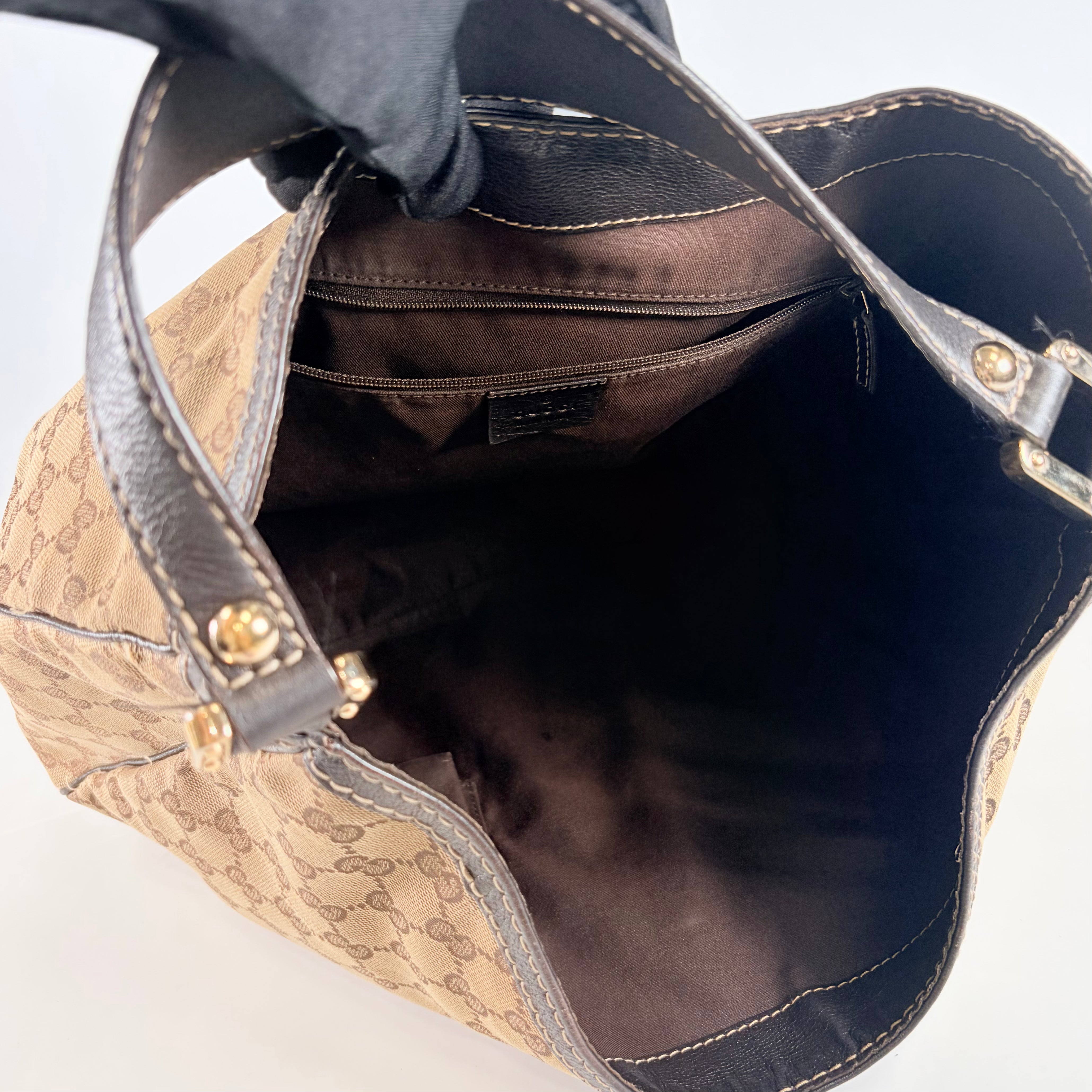 2607 secondhand GUCCI Web GG Canvas Hobo Shoulder Bag