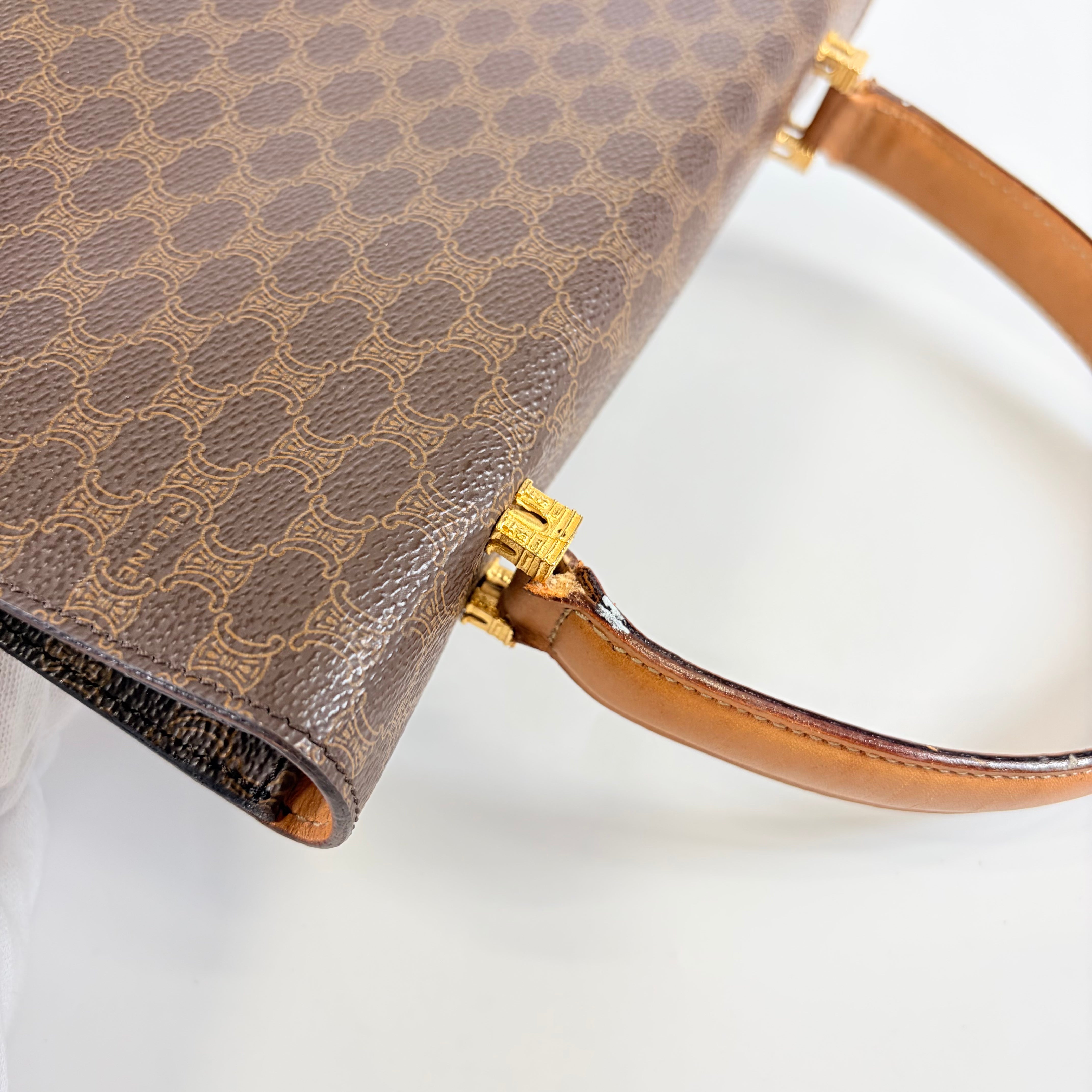 2606 secondhand CELINE hand bag Macadam Pattern
