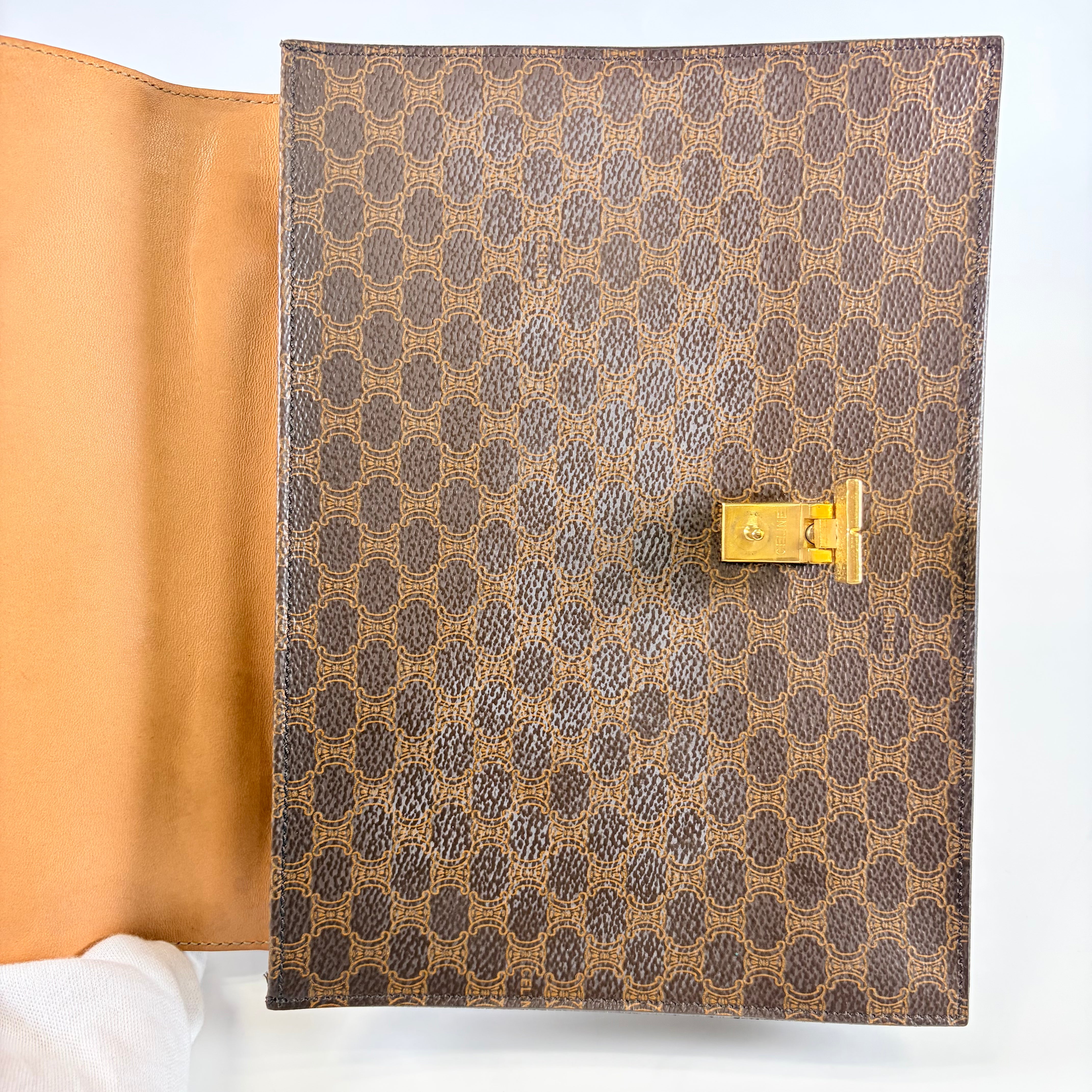 2606 secondhand CELINE hand bag Macadam Pattern