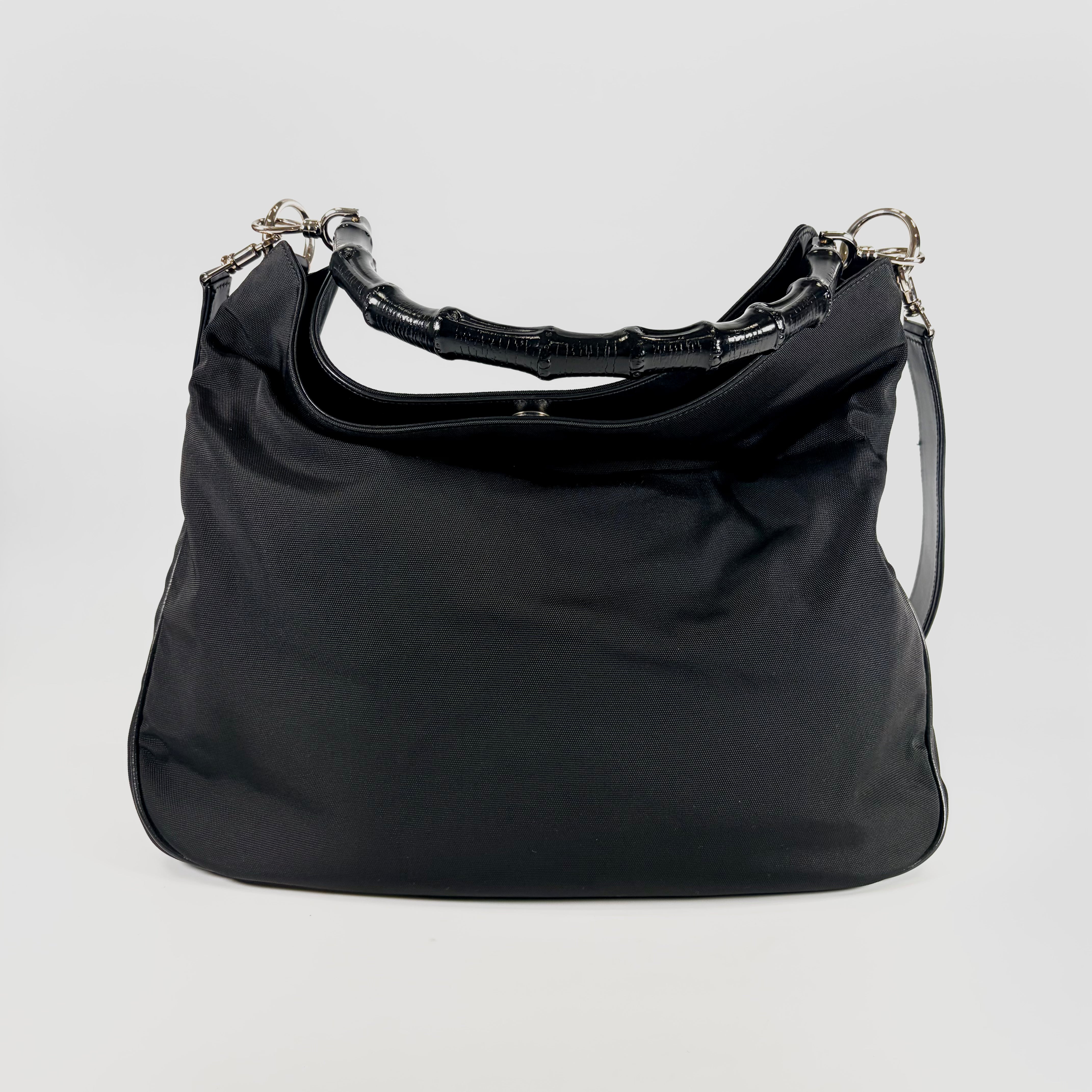 2606 secondhand GUCCI Shoulder bag / Crossbody Bag