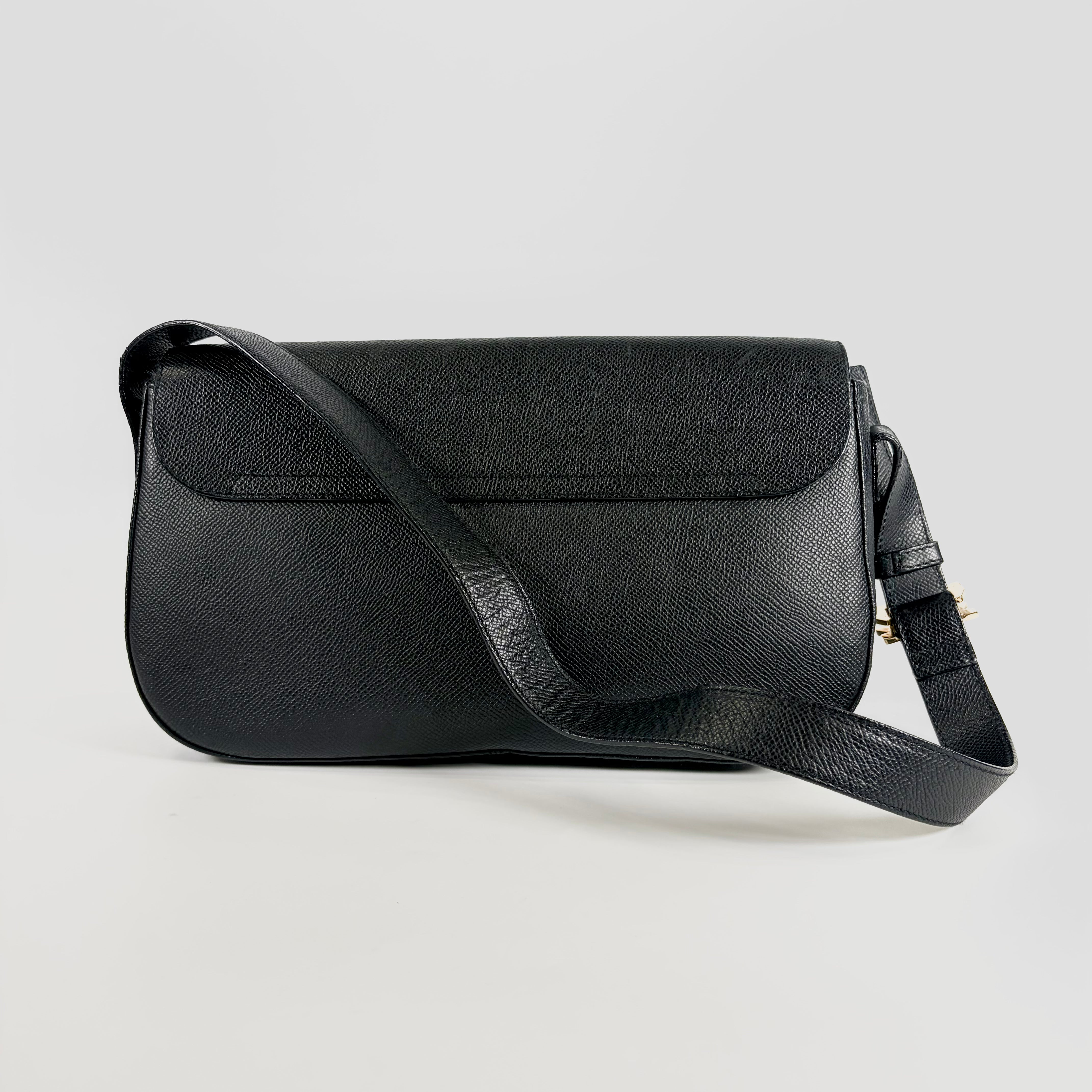 2606 secondhand Ferragamo Shoulder bag