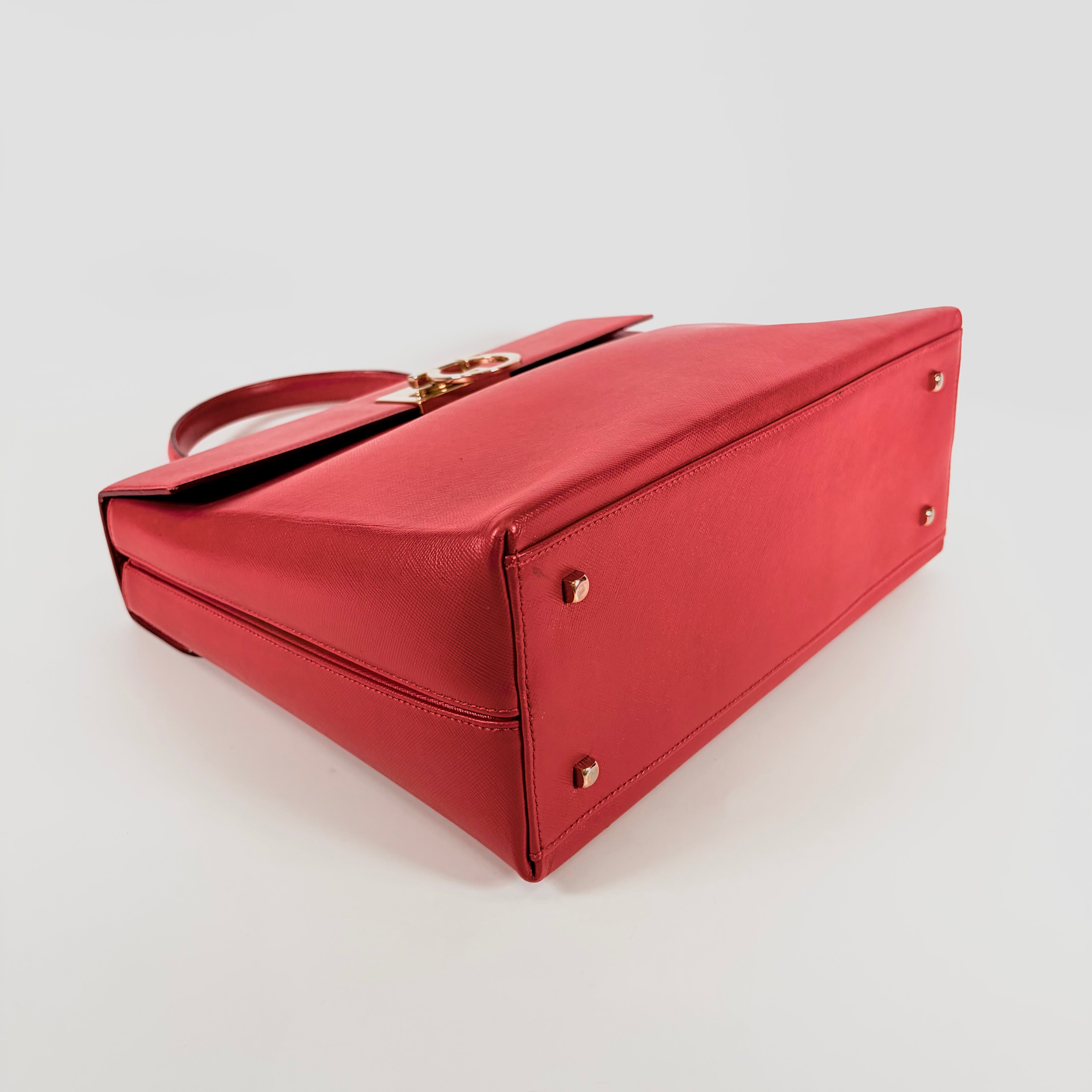 2607 secondhand Ferragamo Gancini 2Way bag