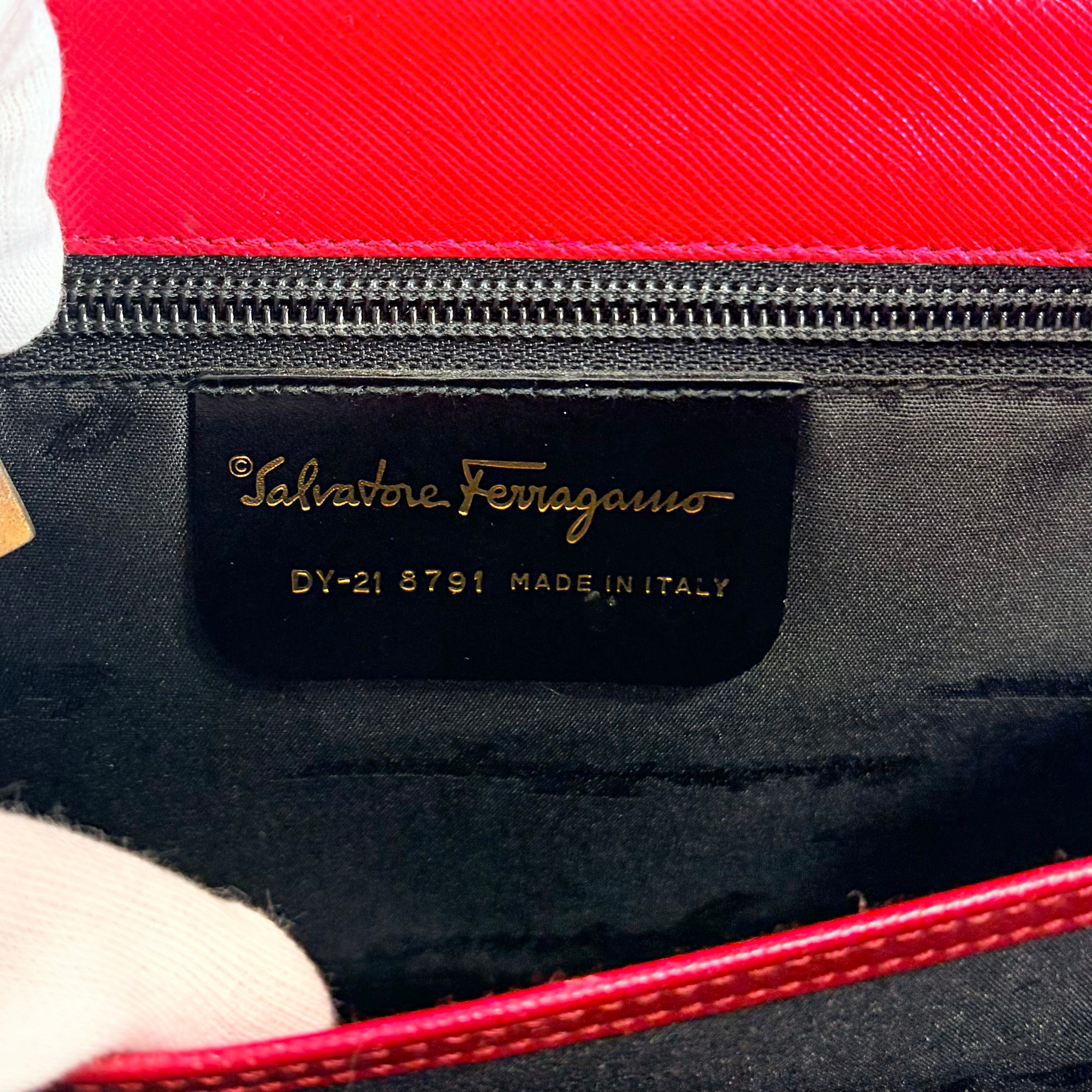2607 secondhand Ferragamo Gancini 2Way bag