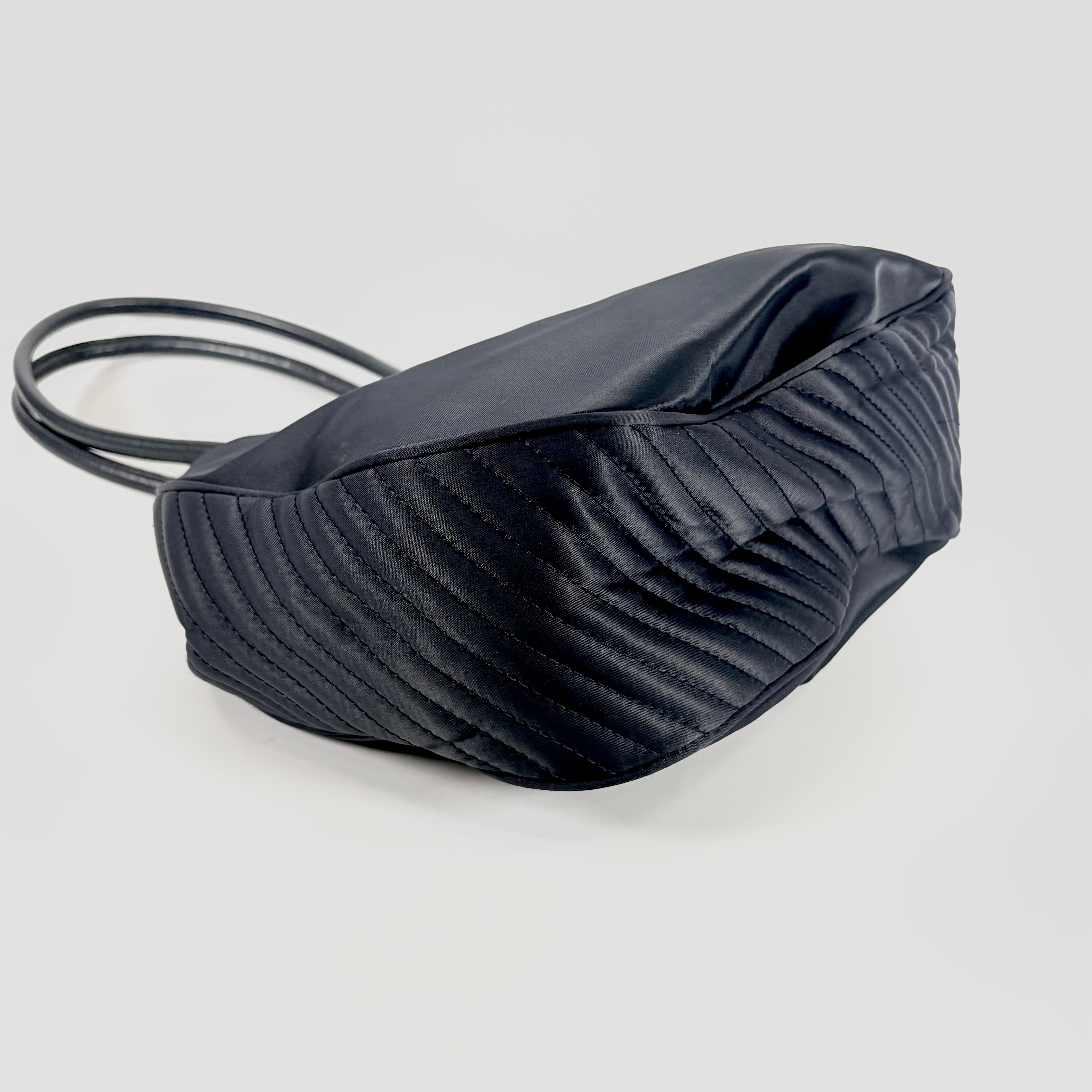 2607 secondhand SAINTLAURENT YSL nylon Shoulder bag