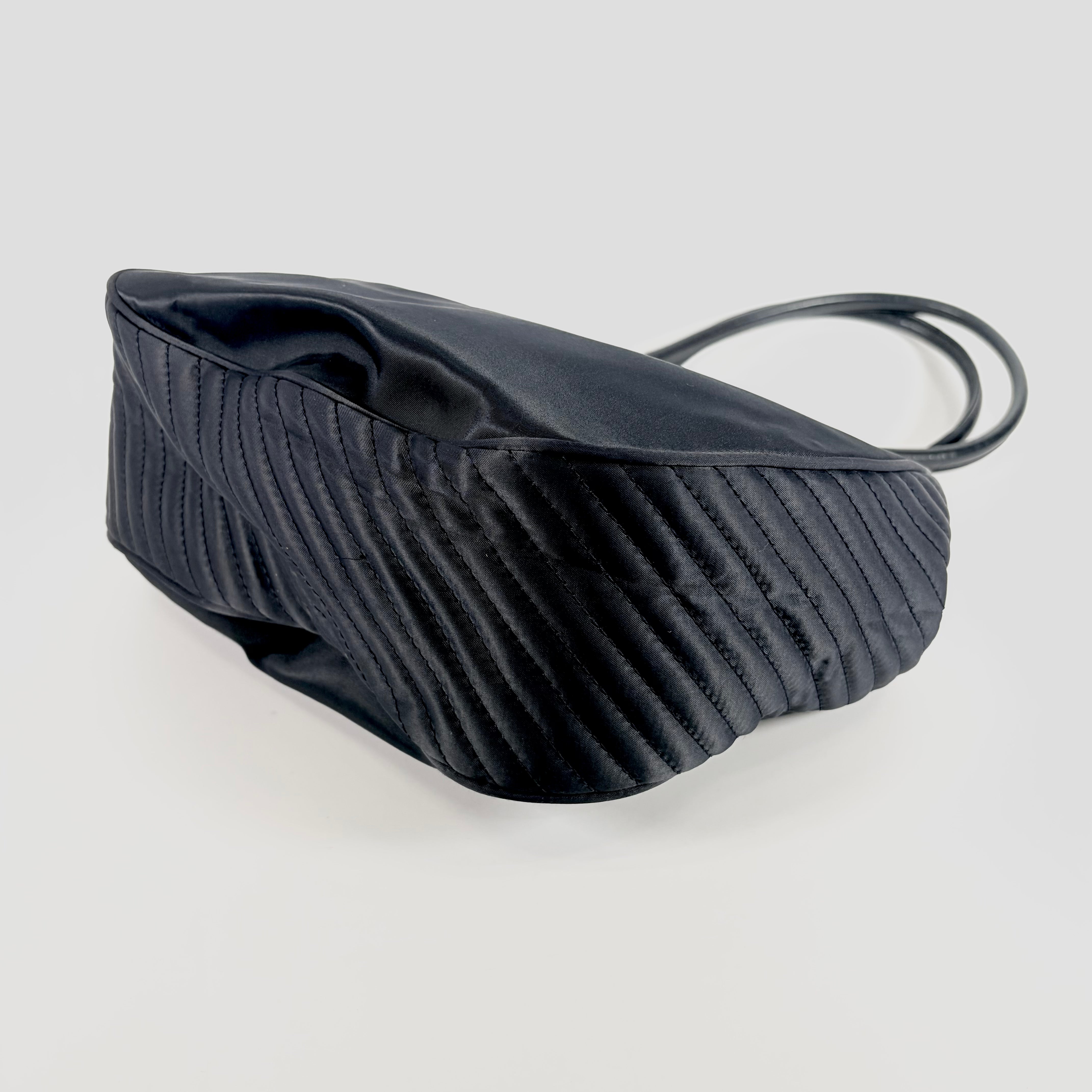 2607 secondhand SAINTLAURENT YSL nylon Shoulder bag